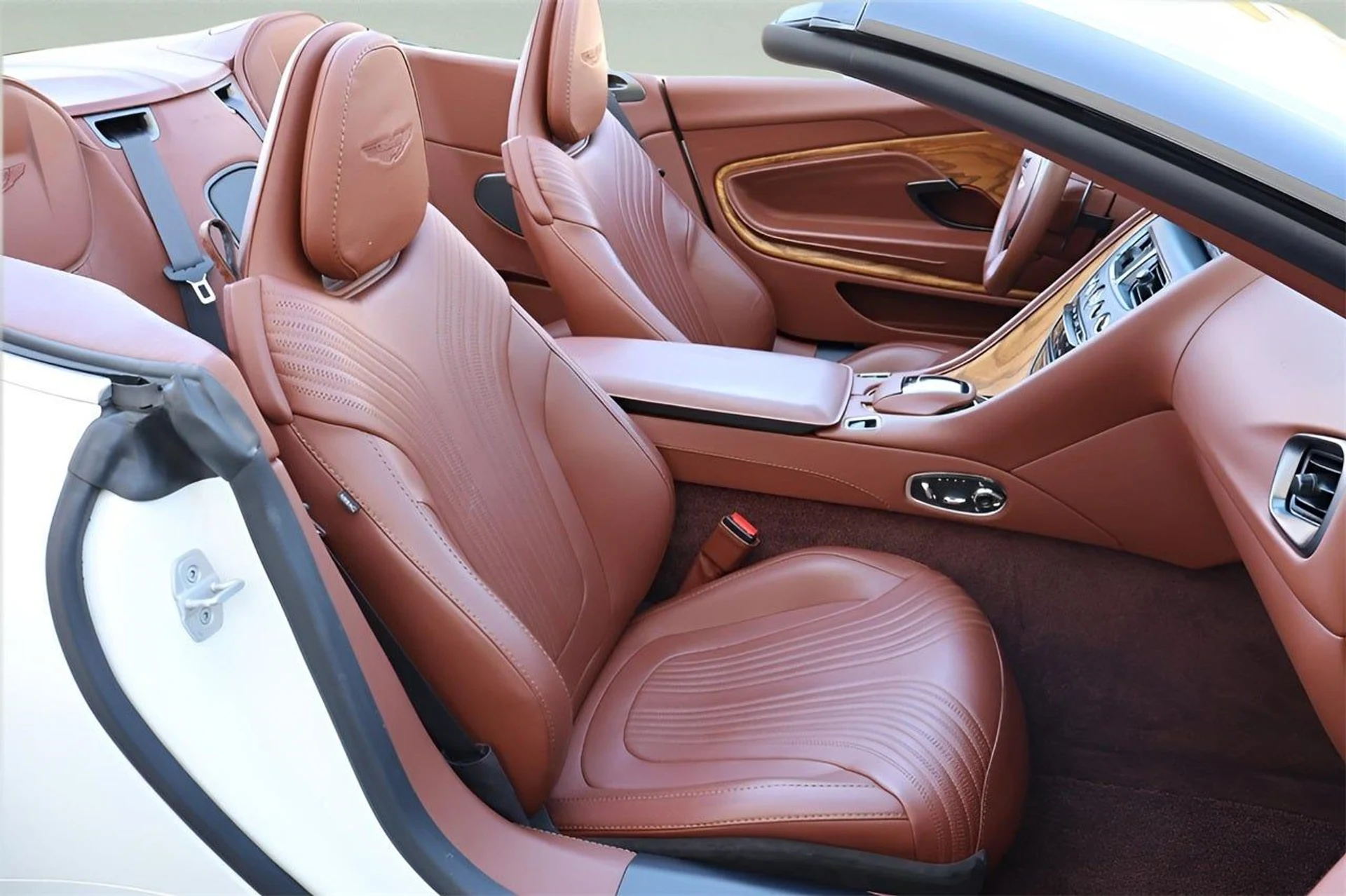 mph016_778600969_17_6f273accc8