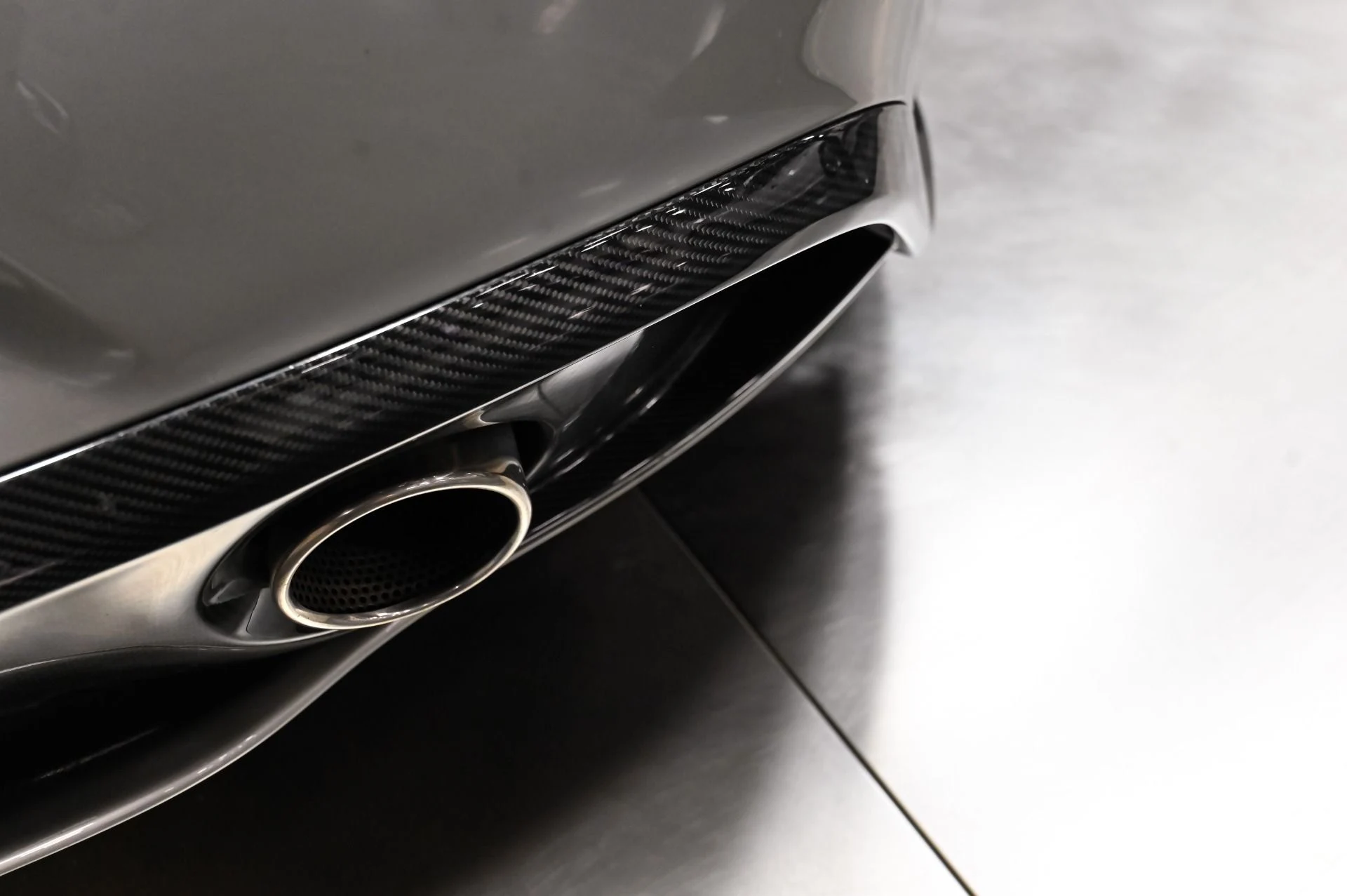 mph016_787852465_Used_2014_Aston_Martin_Vanquish_V12_1793299602_3467dbf45b