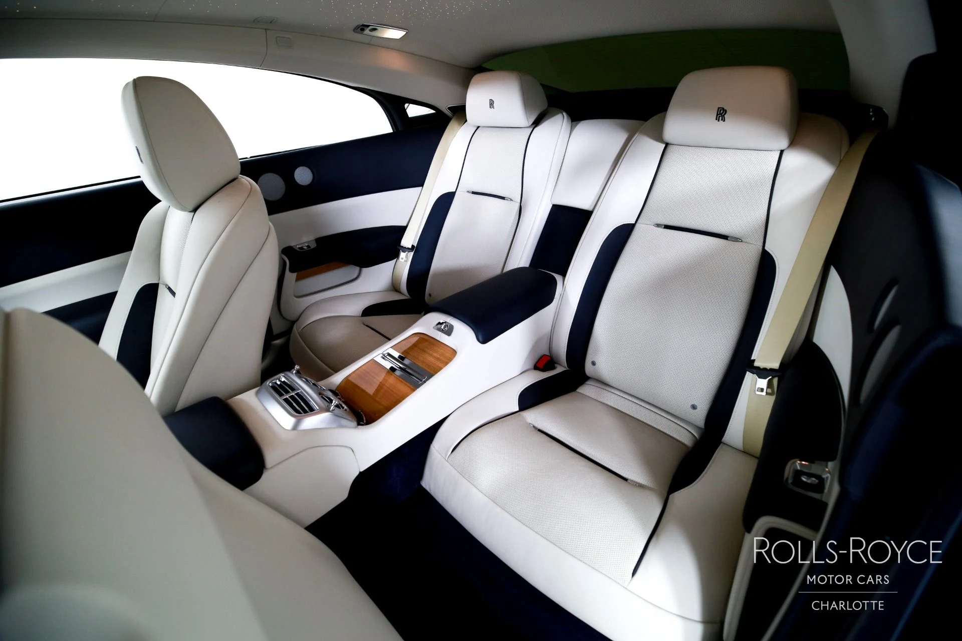 mph016_791393531_Used_2019_Rolls_Royce_Wraith_1781189138_42fb82d334