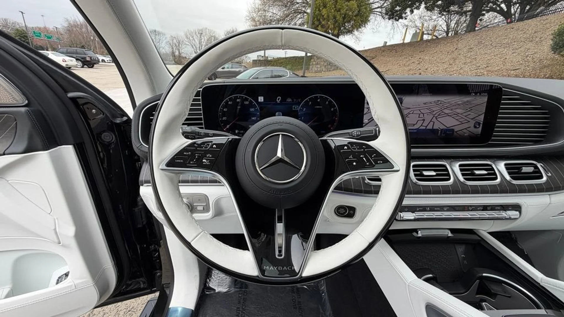 mph016_793733820_cf2e147baff8416ea13b4158b548d1bd_180bf48a4c