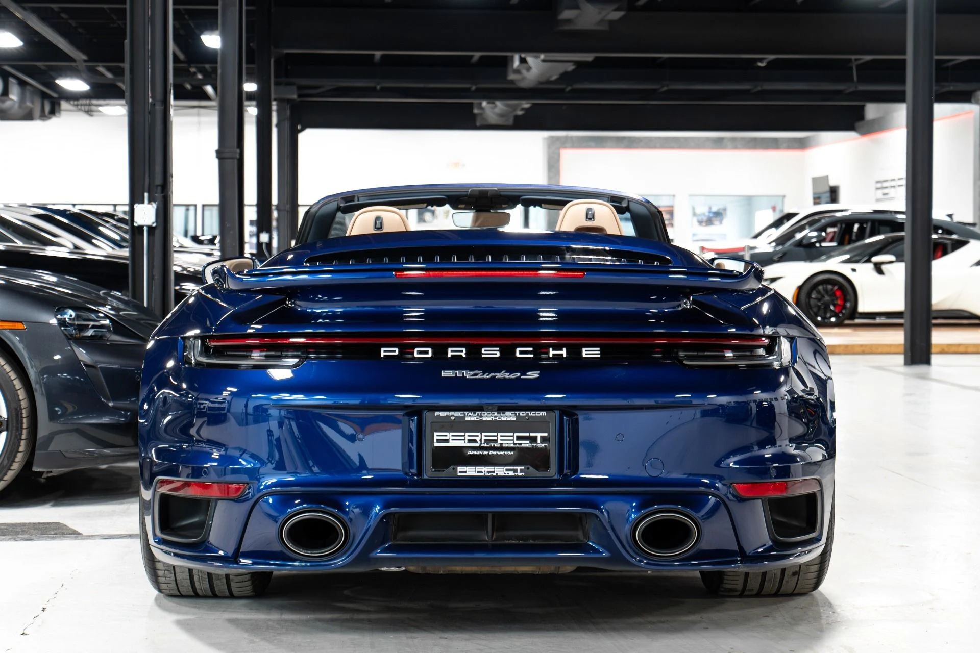 mph016_795721983_Used_2021_Porsche_911_Turbo_S_1771876885_c29e6e16c5