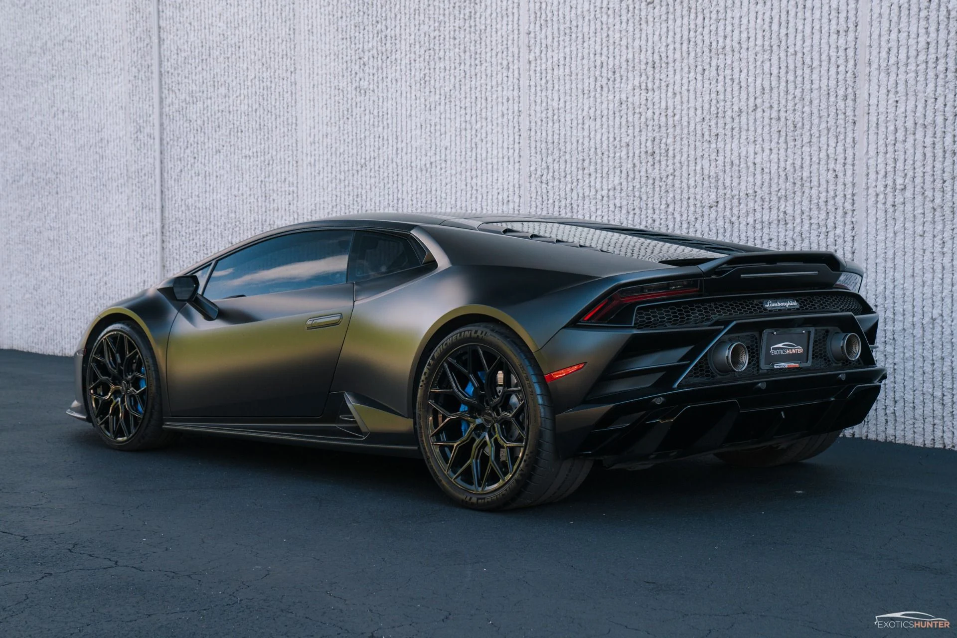 mph016_795838600_Used_2020_Lamborghini_Huracan_EVO_in_Nero_Helena_w_FULL_Stealth_PPF_Blue_Interior_Vossen_Wheels_1743710386_4f5e0c6010
