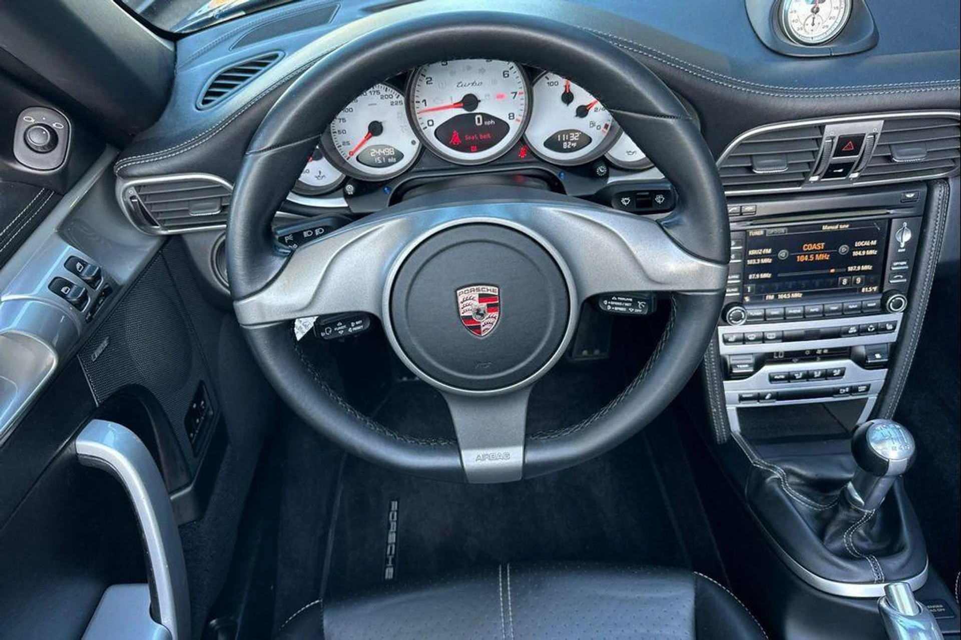 mph016_799447519_Al_JM_7h_GHYXK_Kx_G169_GP_Gza5_Mt_L8_44e3aad501