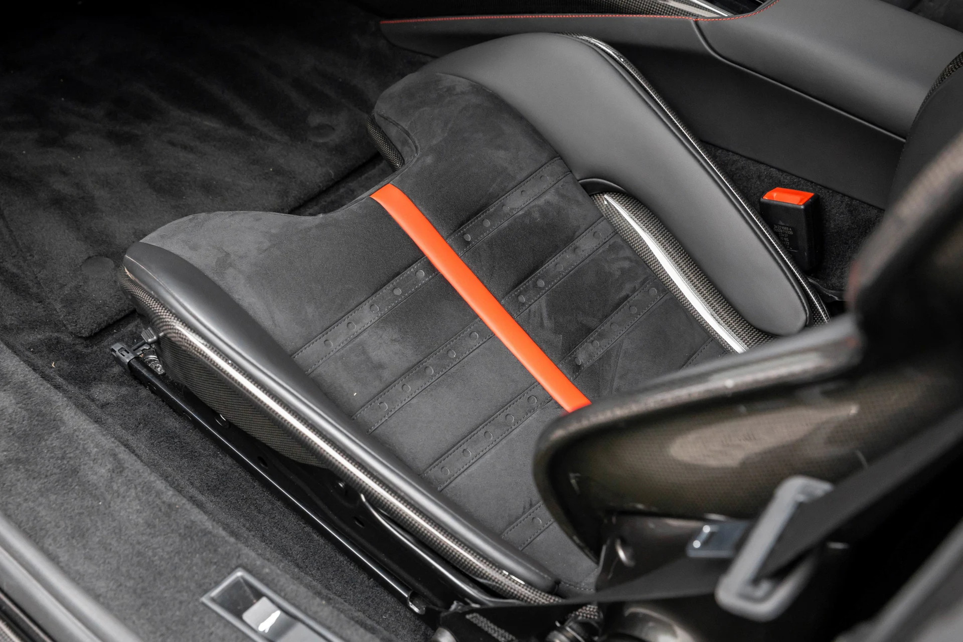 mph016_799972542_f5a01d70471e44ccb0f6032281b94b5d_9d0be1fb00