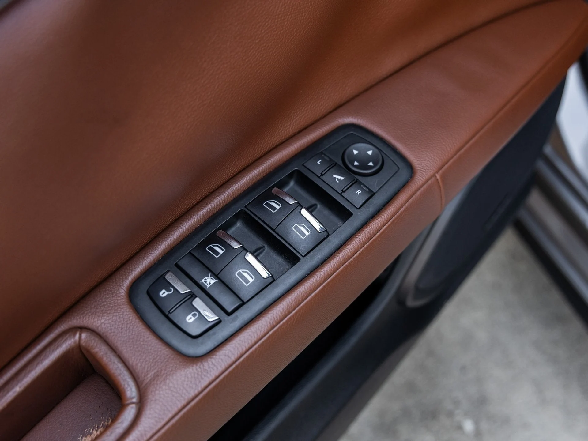 mph016_800443004_17_95e328fc90