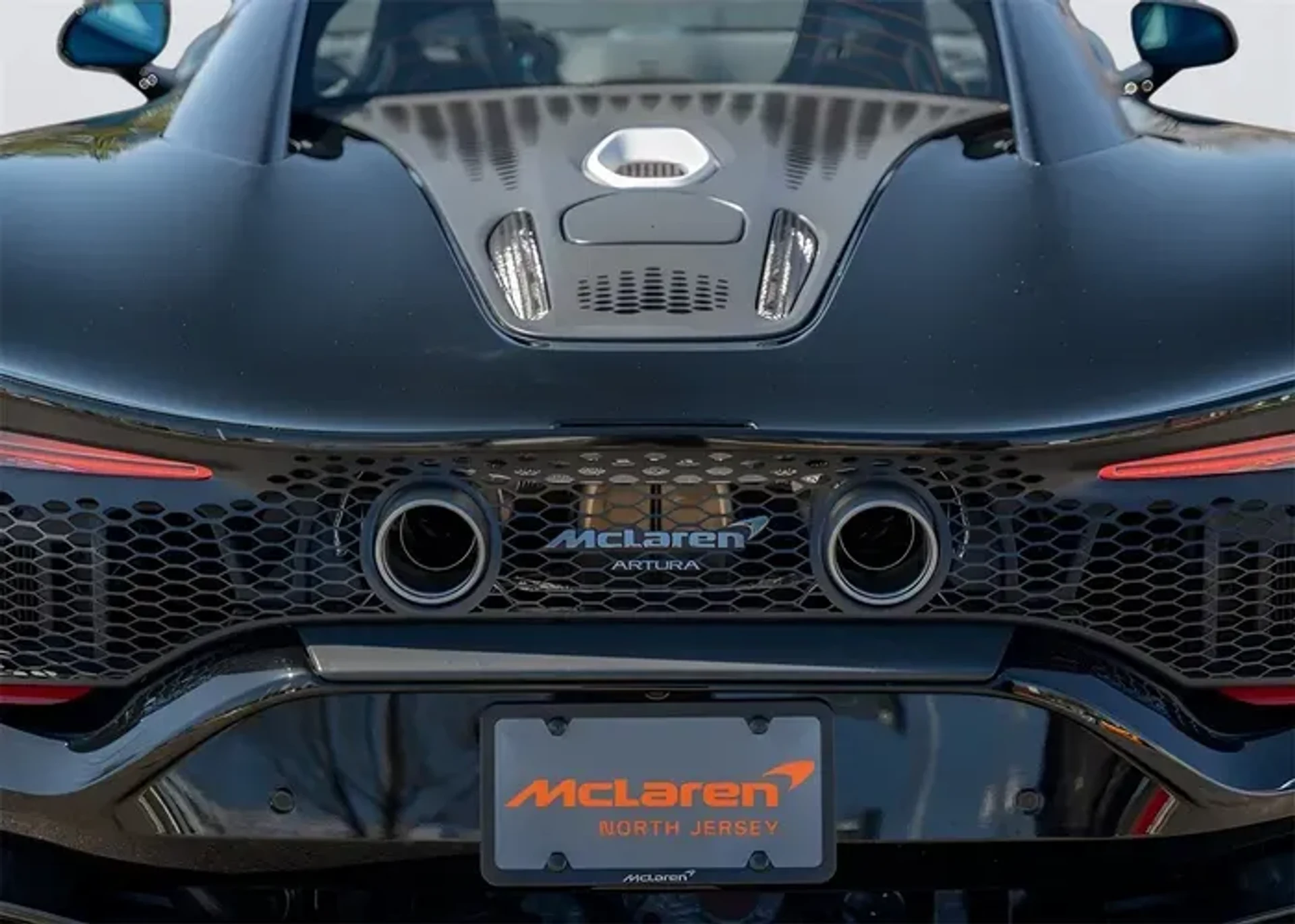 mph016_801920372_VS_Wvf_Sp_Zkqrh_Eem_D_med_a270cf08d1