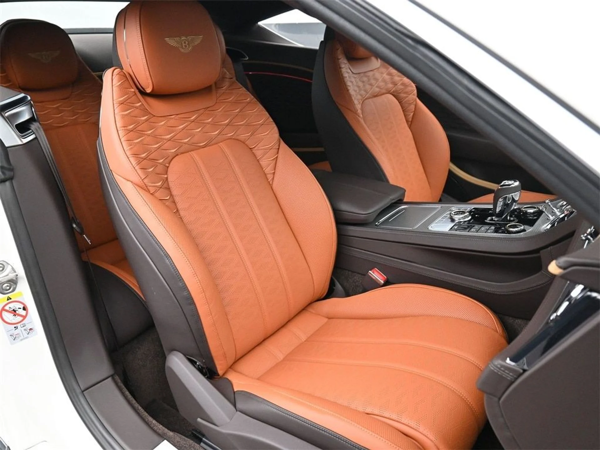 mph016_803365934_3056bd52060b60a5ffc2de251eb5958cx_c0134e3a72