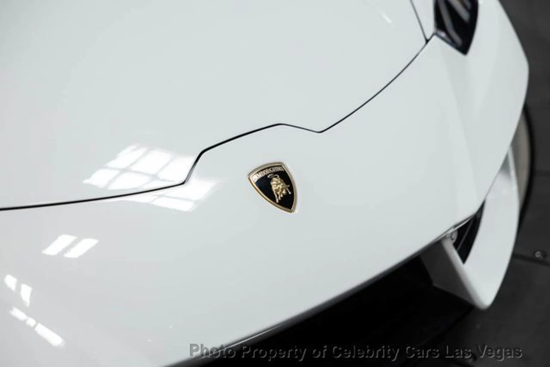 mph016_80446078_used_2019_lamborghini_huracan_lp5802_9707_22868387_21_640_62dab9ff63
