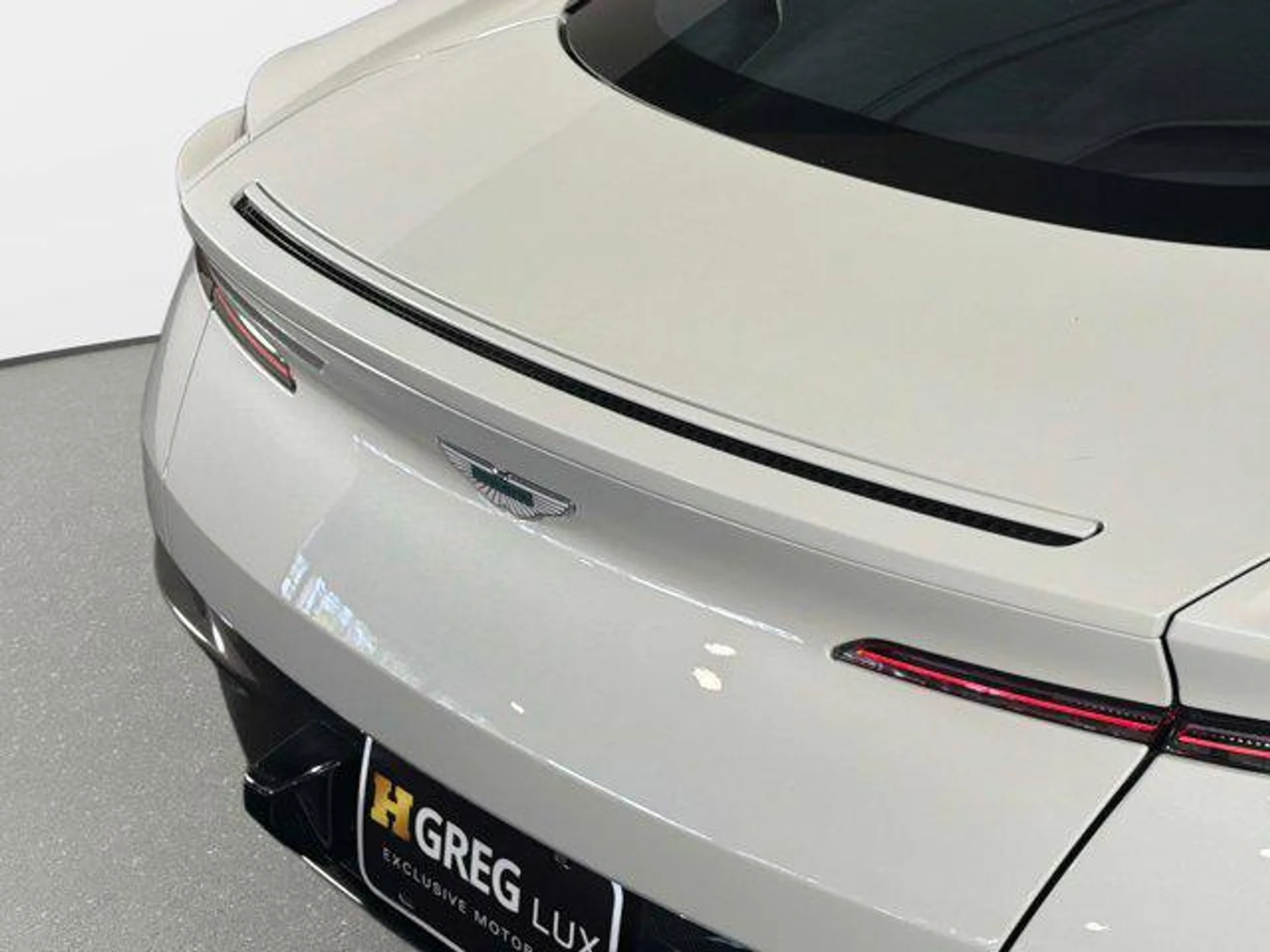 mph016_805204443_Cd_V8w_Ra_Pv05cx_O_Cp_C0mnwjdep3w_3d9b1331fc