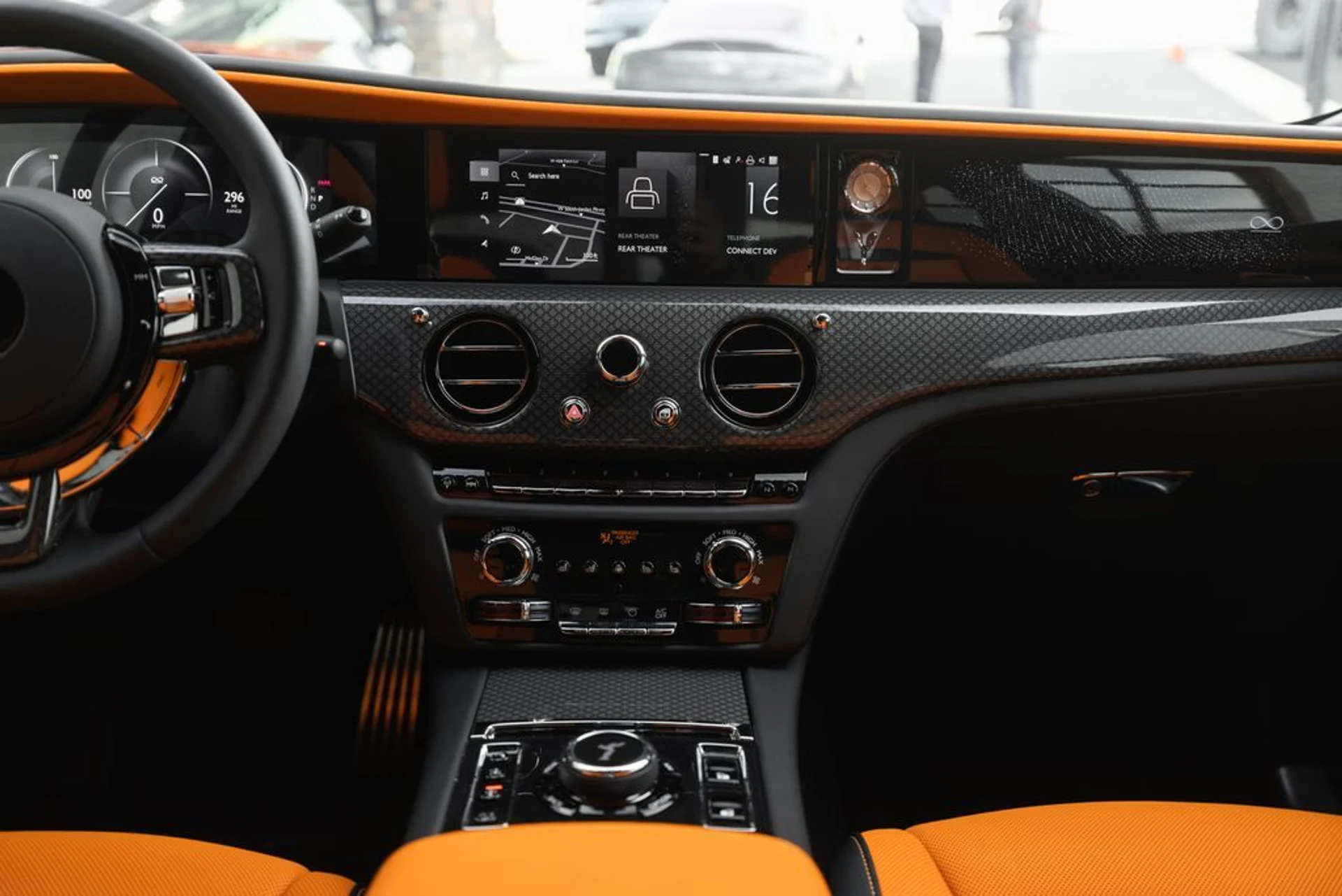 mph016_805685308_4e6b6535d9e54047b89d755d055585c9x_6d3f96dc46