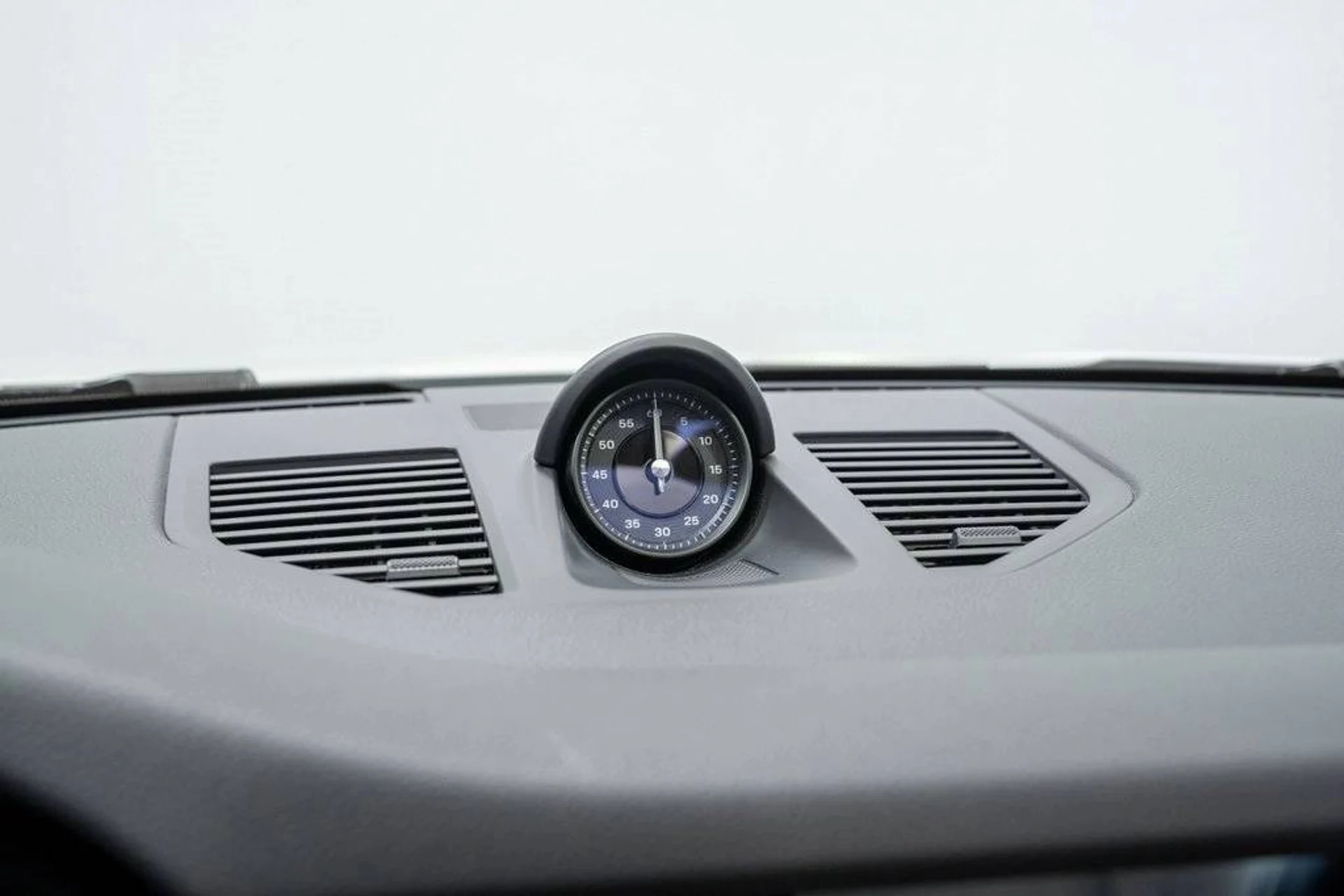 mph016_807073924_3fb7f22c30a9d839dbd2f7e22309d37e_fd9f51433a