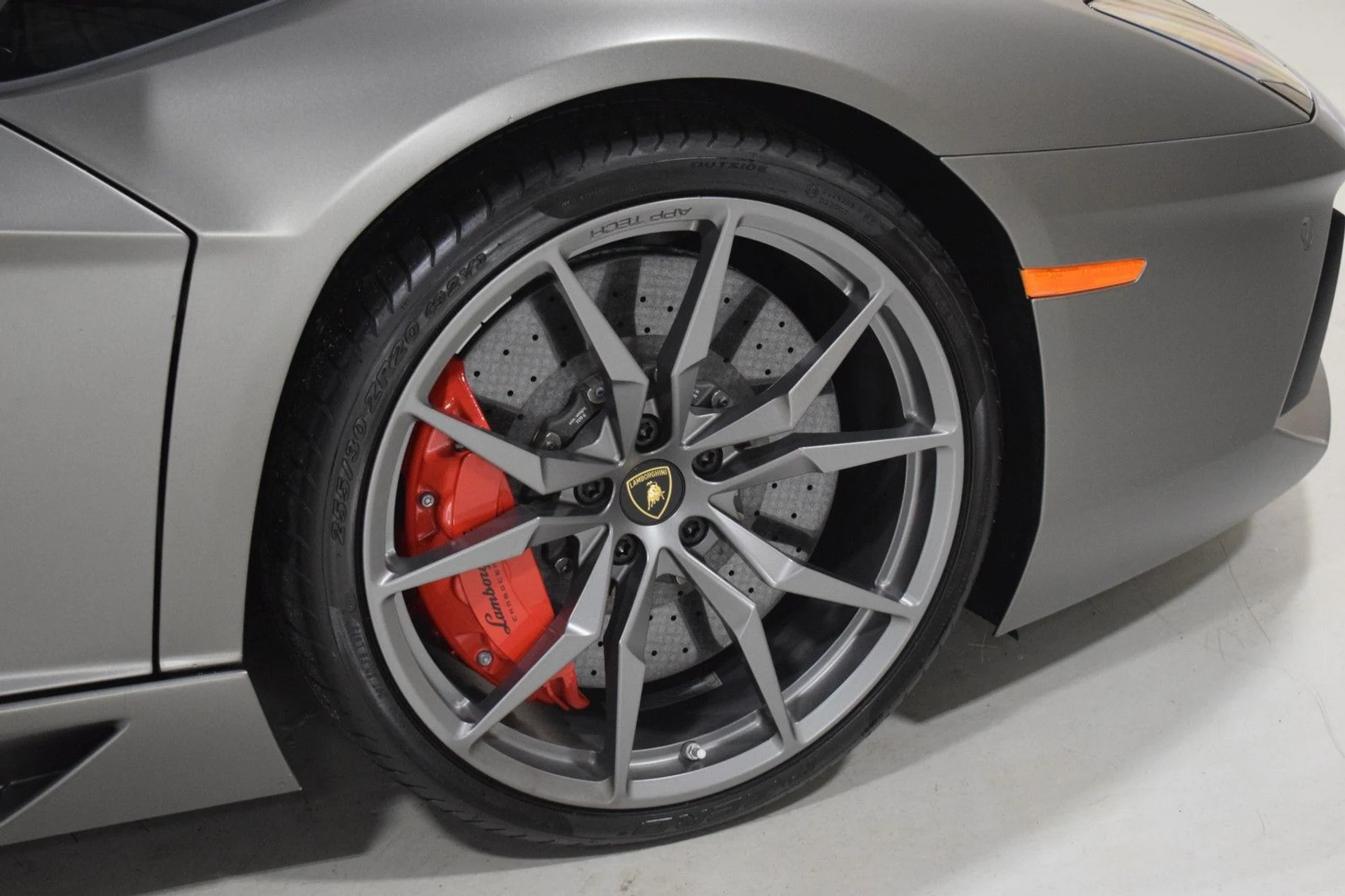 mph016_810767407_878379840dfd893b0bc686b56fc72d5fx_2f88d14349