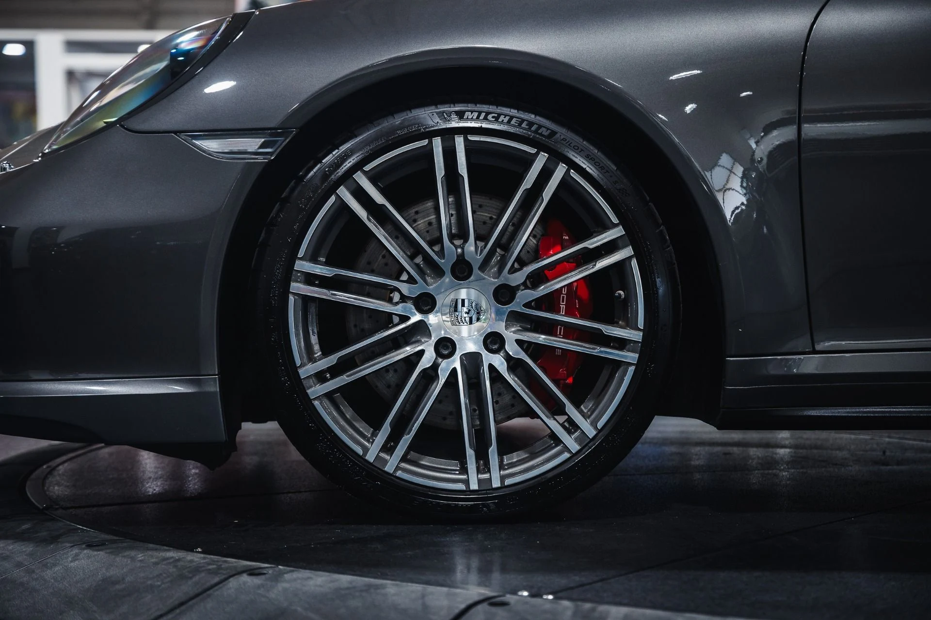 mph016_824492528_Used_2014_Porsche_911_Turbo_1775101022_177bf8758a