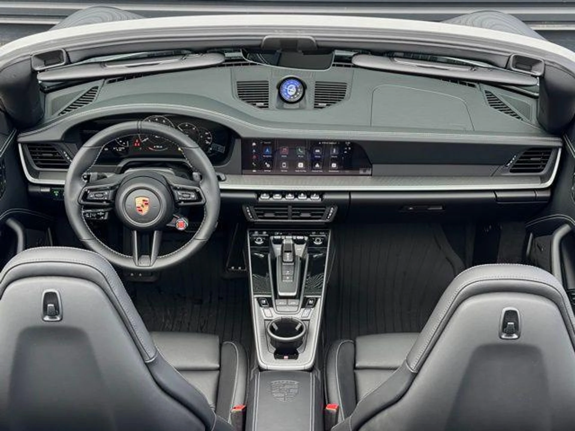 mph016_826453175_z55_Uzuiwr_Rrm_Tx_Ni8_Ci_P27_S2e_Q_454c63b7c8