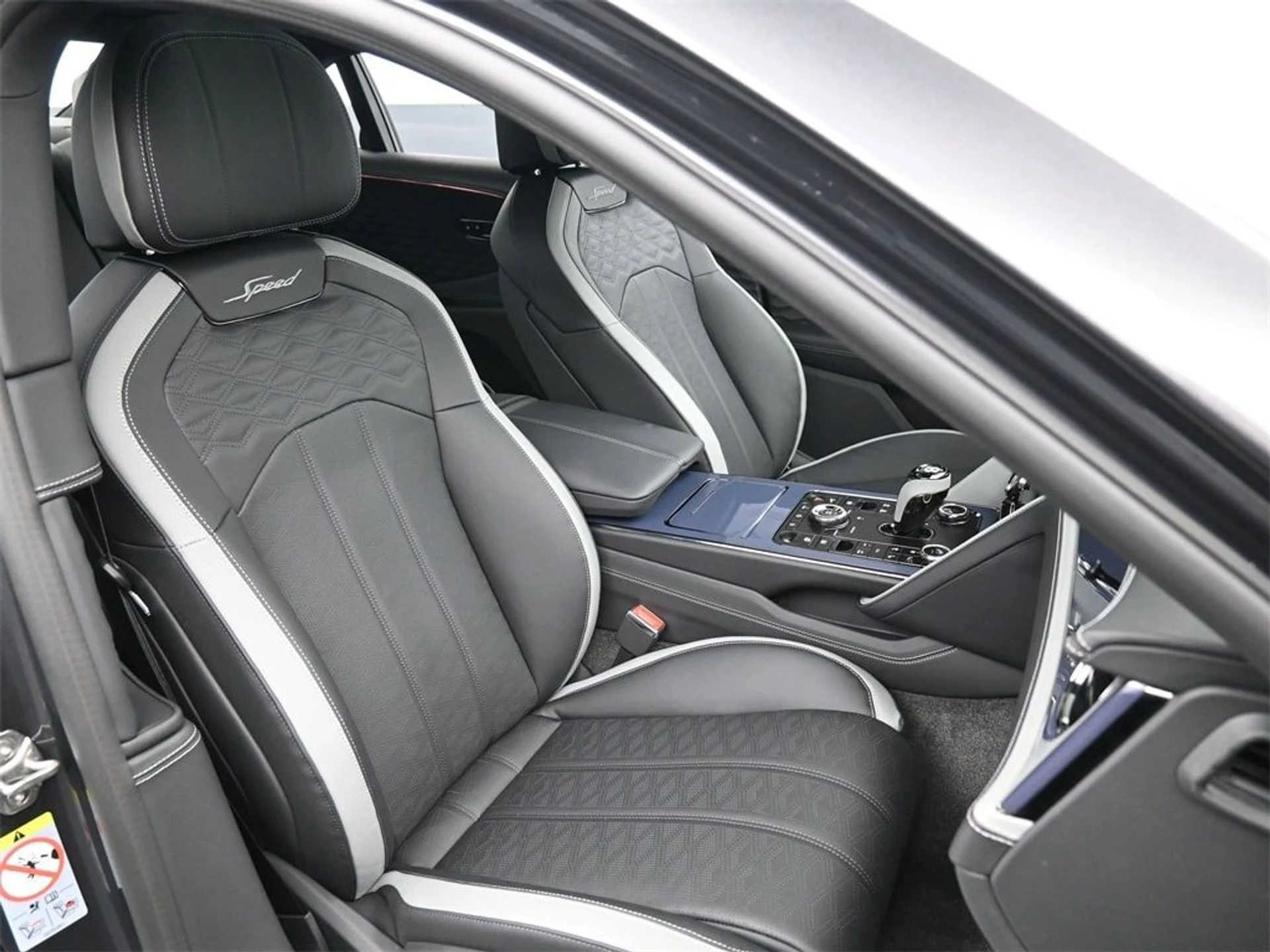 mph016_827564388_373222793f671dd4fb90b4510d22c573x_6683675dd9