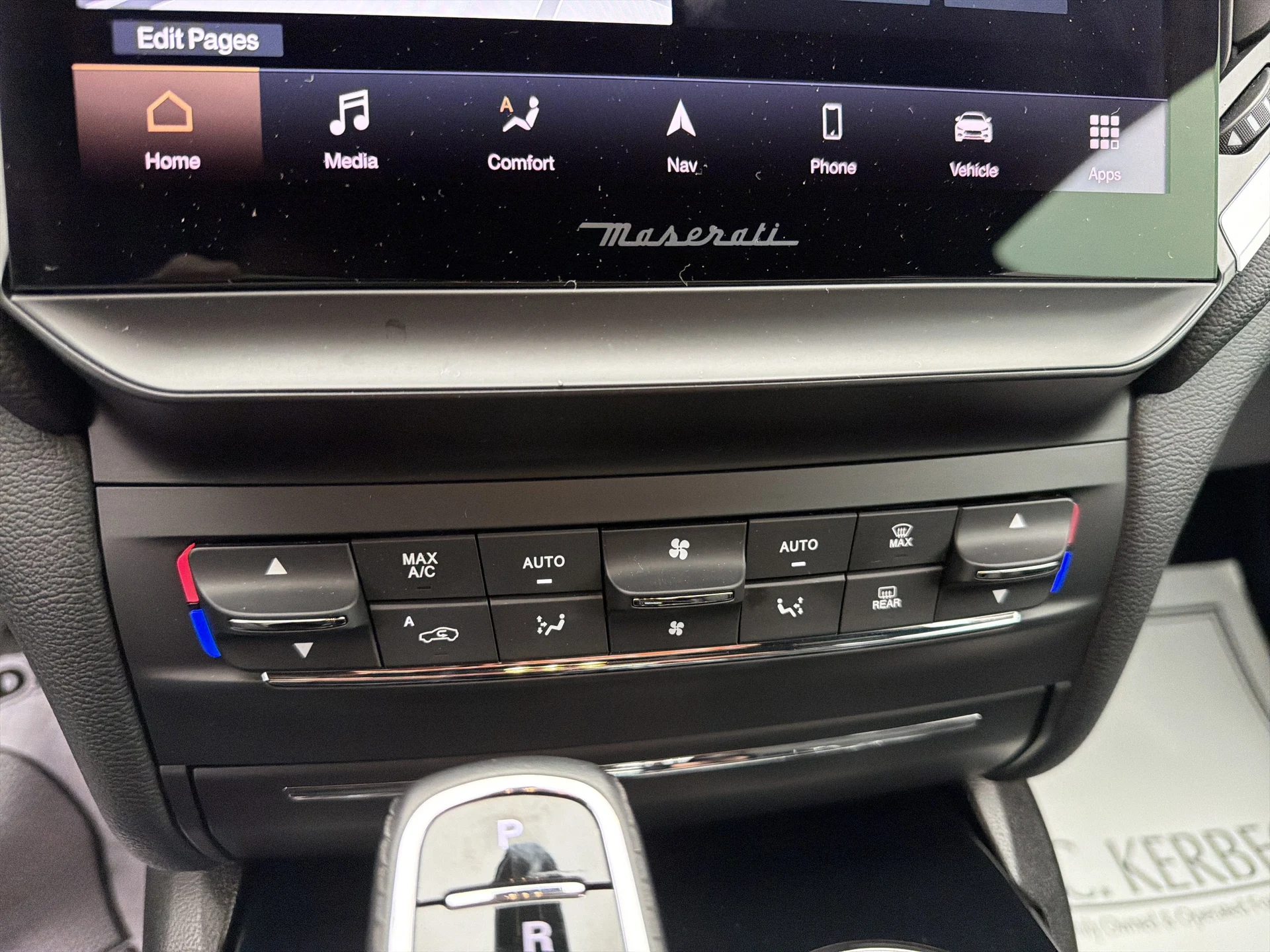 mph016_831080119_17_4d5dc5ab68