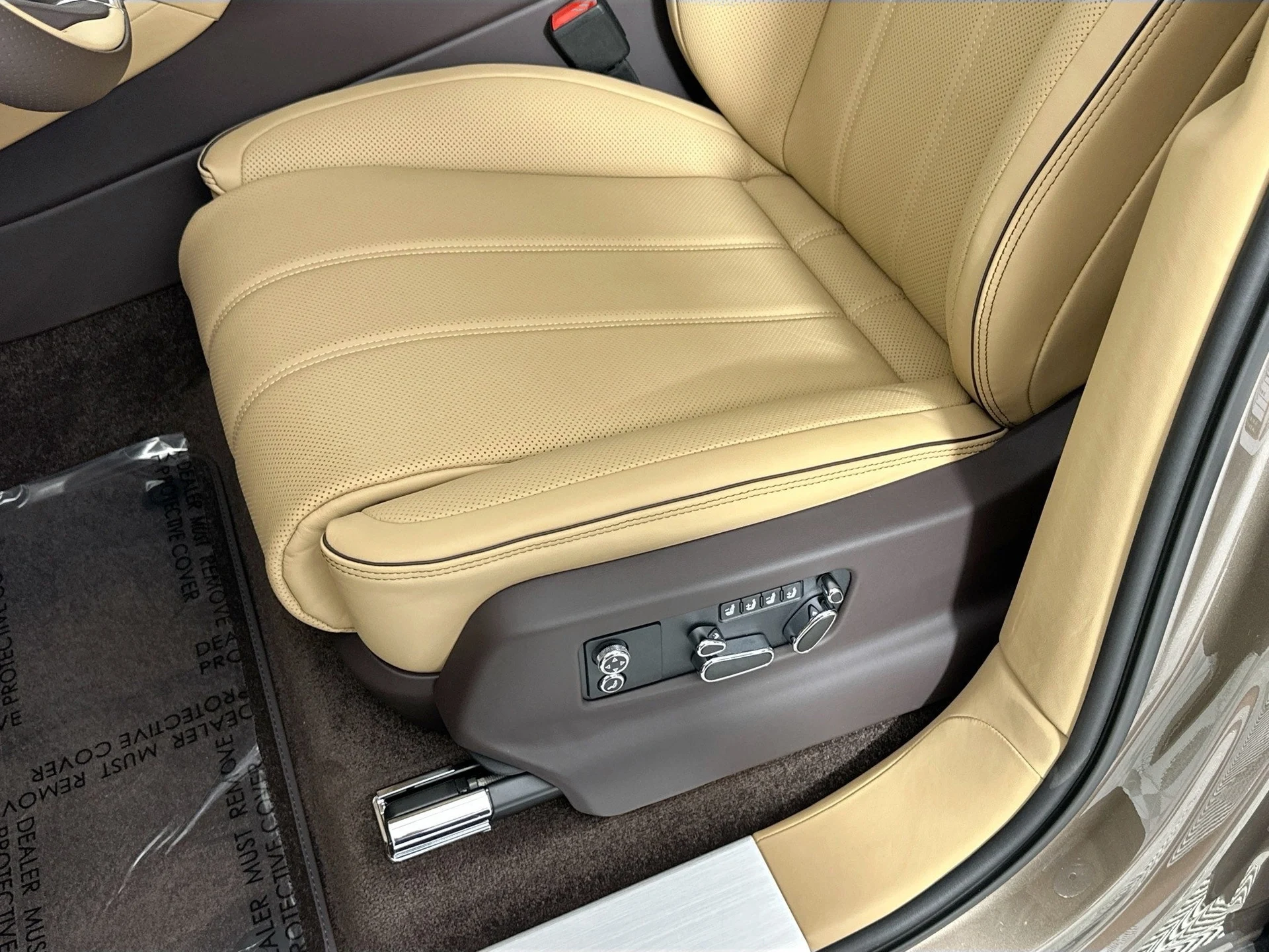 mph016_833538939_17_f69f1ead18