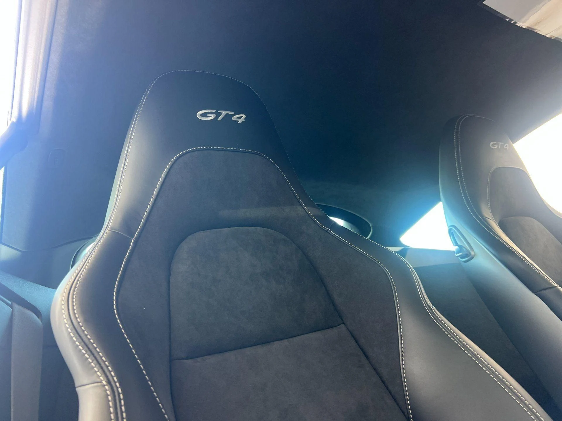 mph016_83461117_Used_2021_Porsche_718_Cayman_GT_4_1780474824_66a0713159