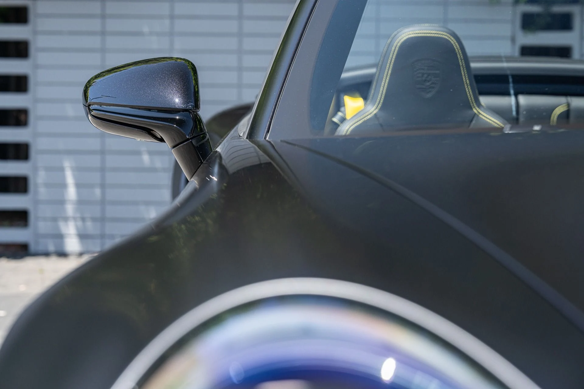 mph016_840369988_Used_2025_Porsche_911_Turbo_S_1753733825_1d22507f0c