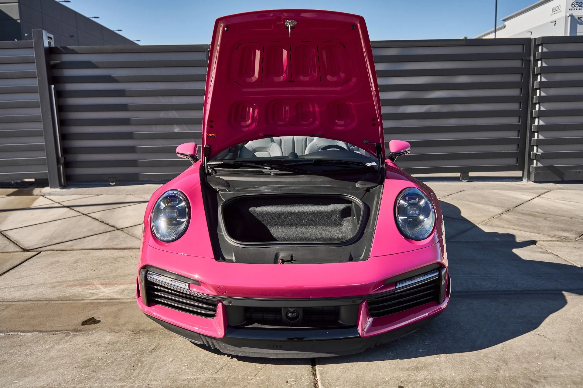 mph016_843065953_Used_2023_Porsche_911_Turbo_1762568121_132e6c80a3