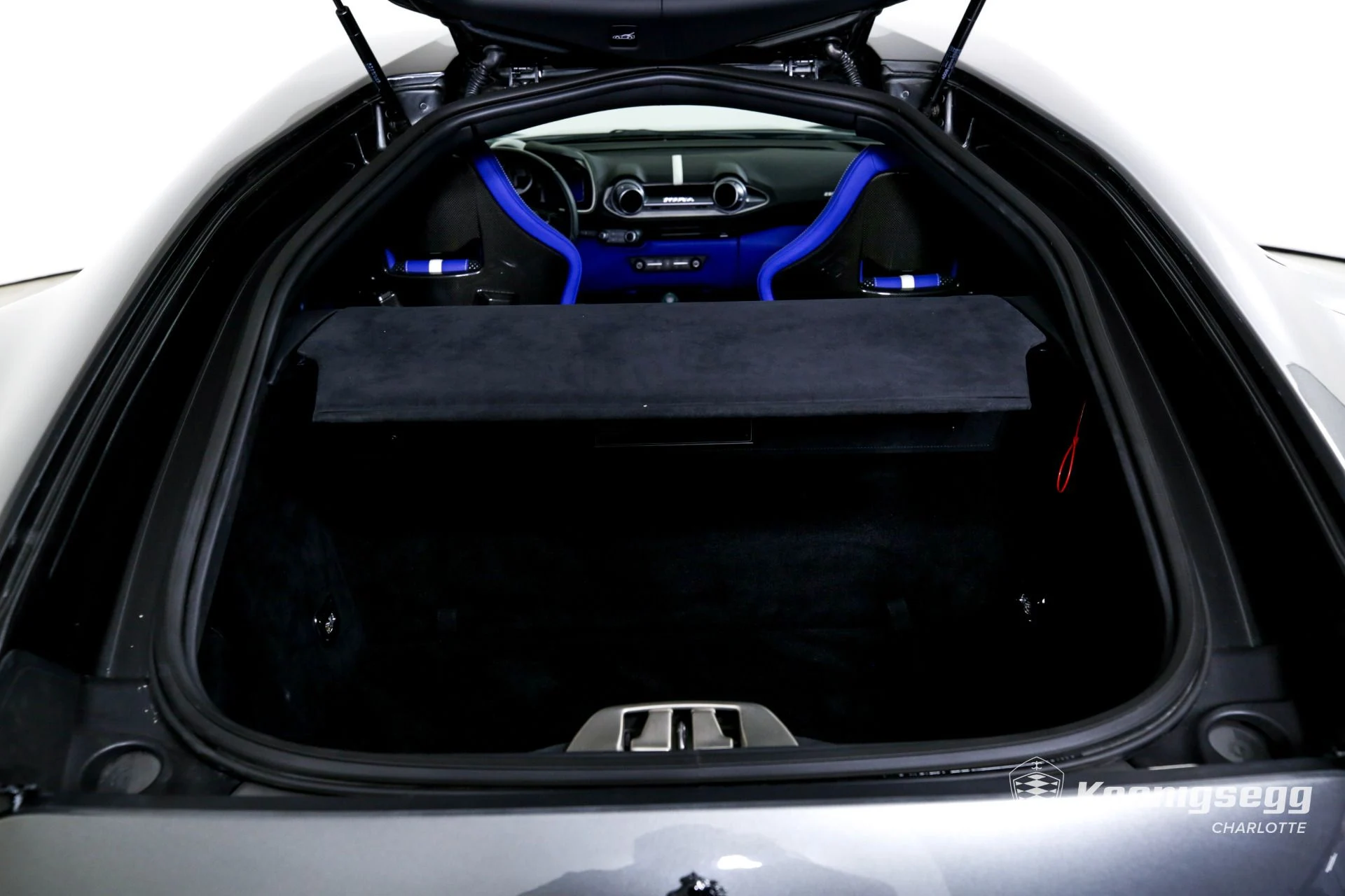 mph016_84563094_Used_2020_Ferrari_812_Superfast_1718728522_74727da13d