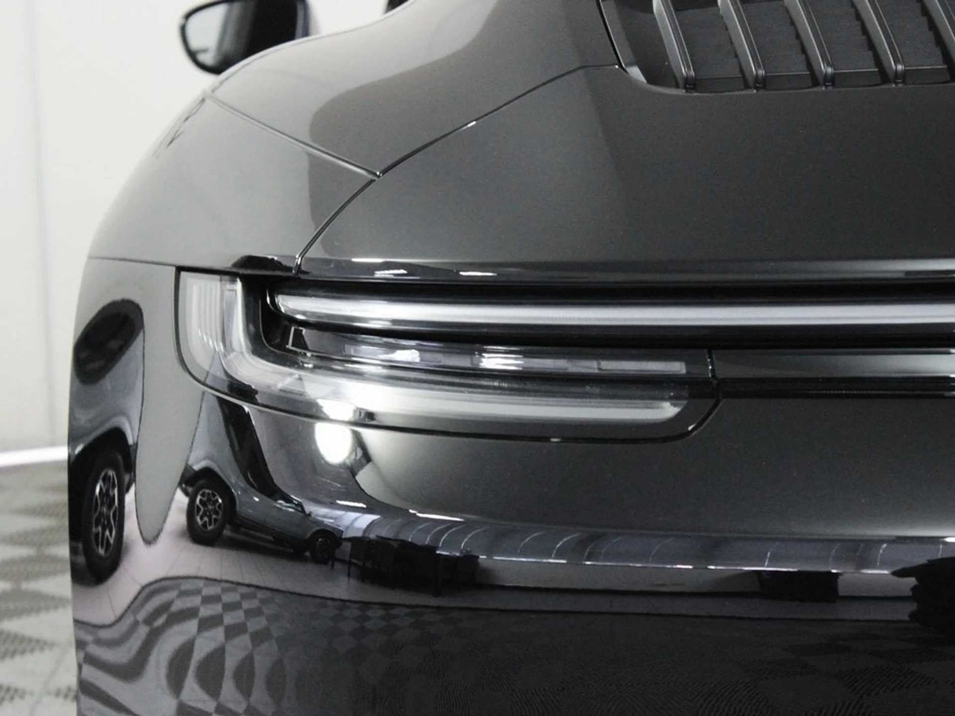 mph016_845794543_17_98411c6068