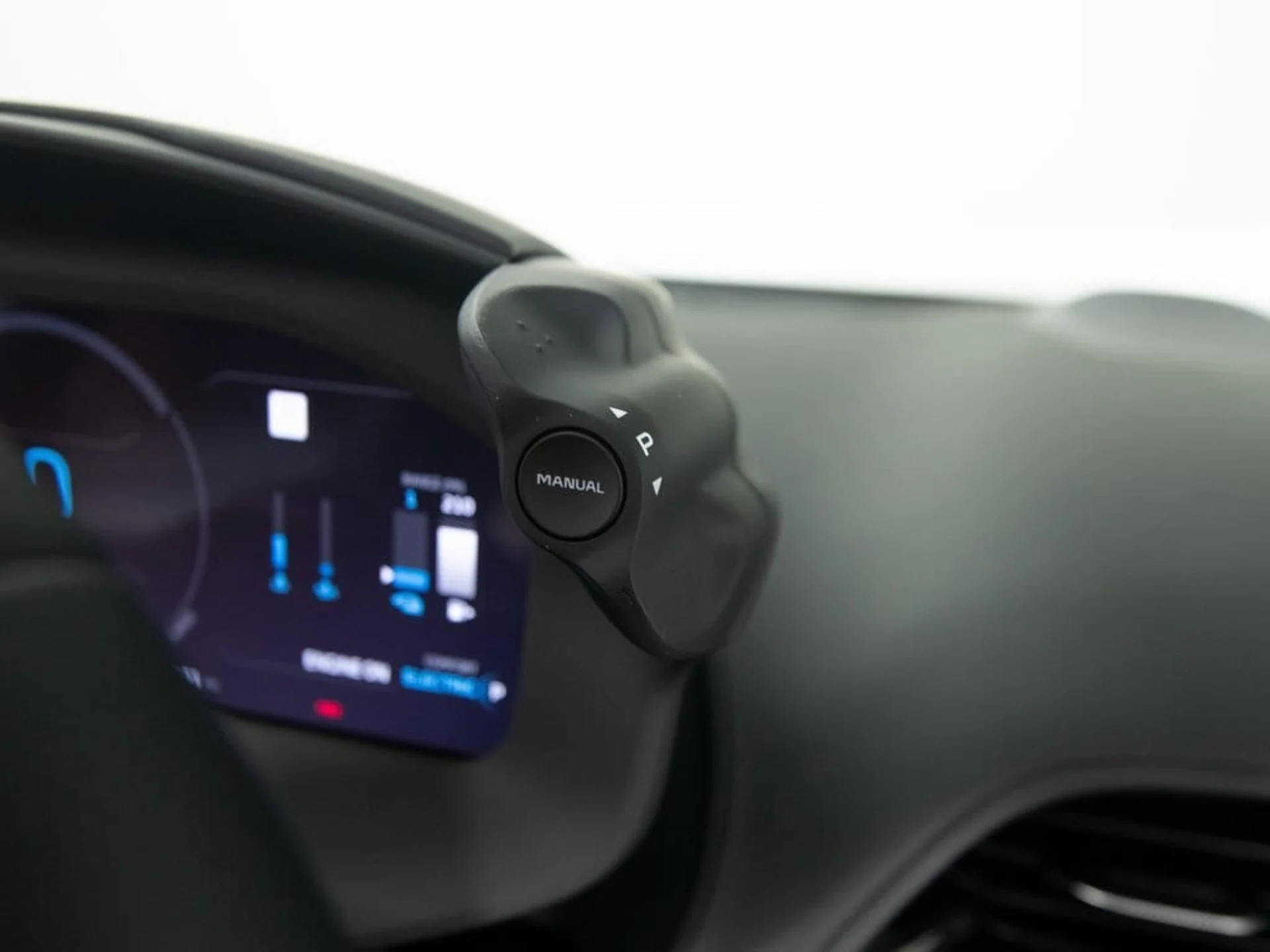 mph016_851294446_24abb3d2cf727122f821c64d4572e860x_6073f70003