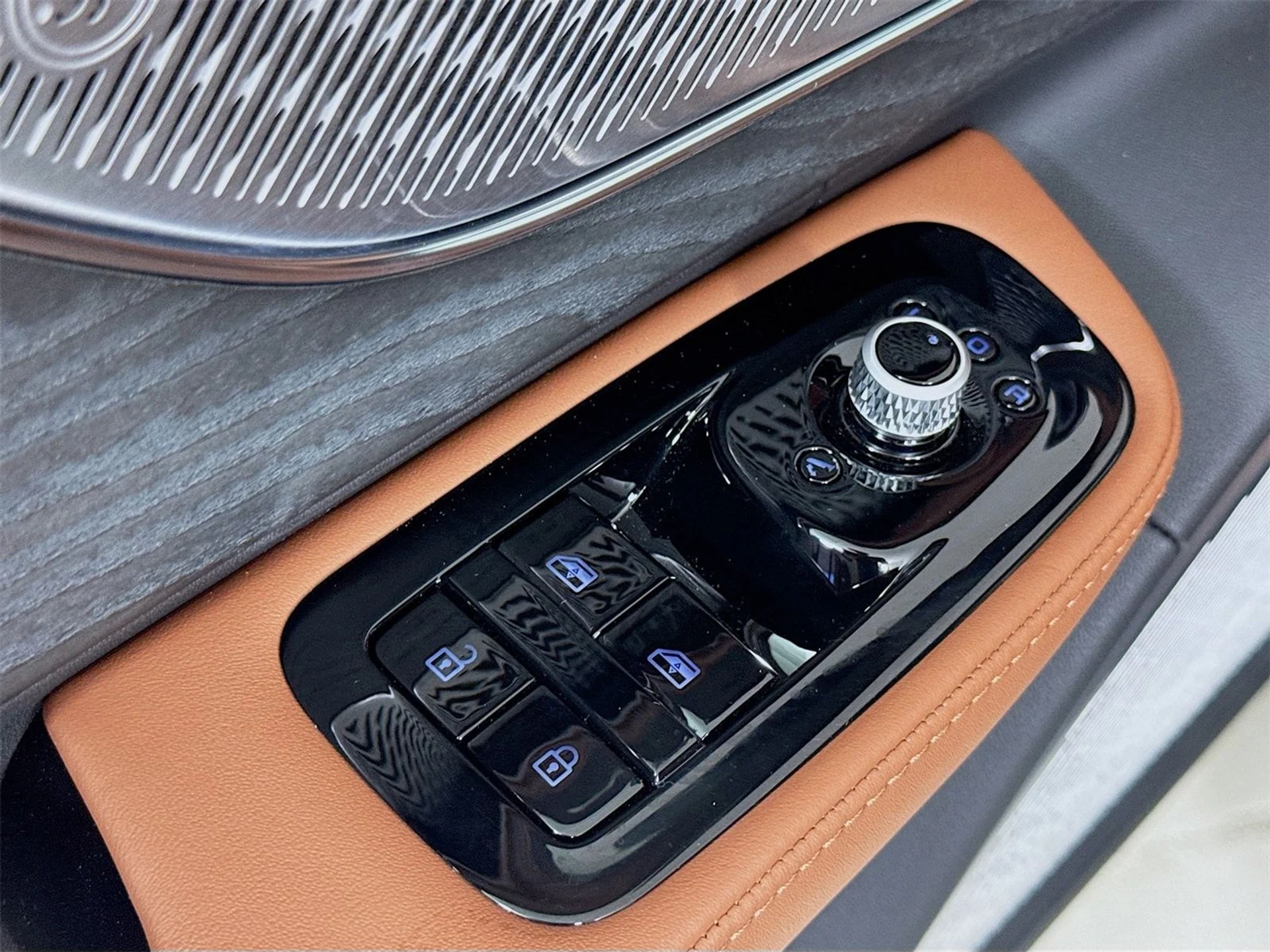 mph016_854649156_b4081890c1ec0539e9468c8147162124x_ecebfba45b