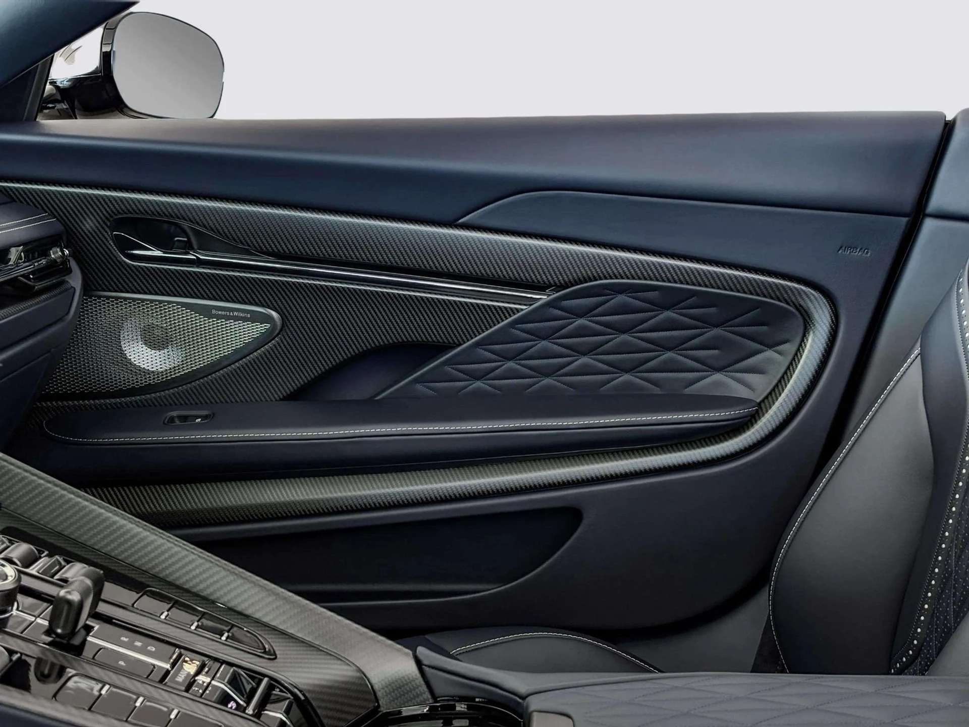 mph016_857971981_2dda55e5_a520_435f_b876_d970bc6d87b5_fa85026824