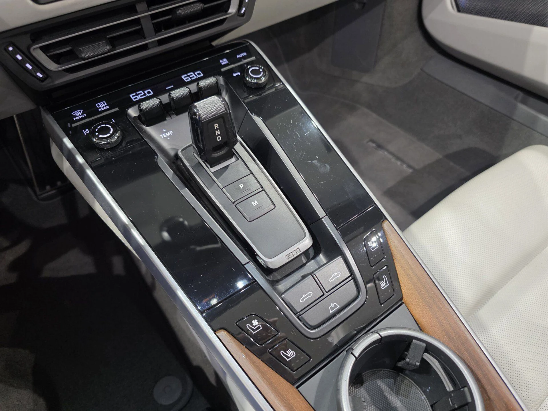 mph016_862561199_fc490b927476e3b3be814814c8f1ebca_c49fb6731e