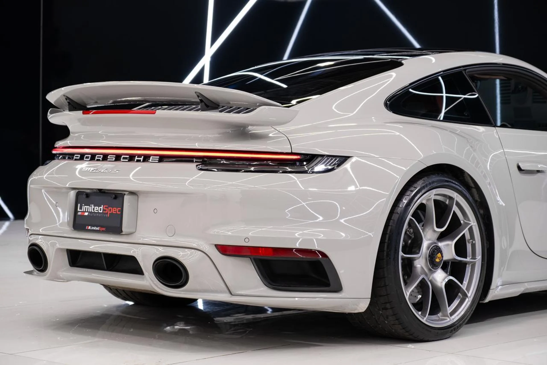 mph016_881336495_771b07c6718574f232e63a970113f4cd_1ed9c4e56d