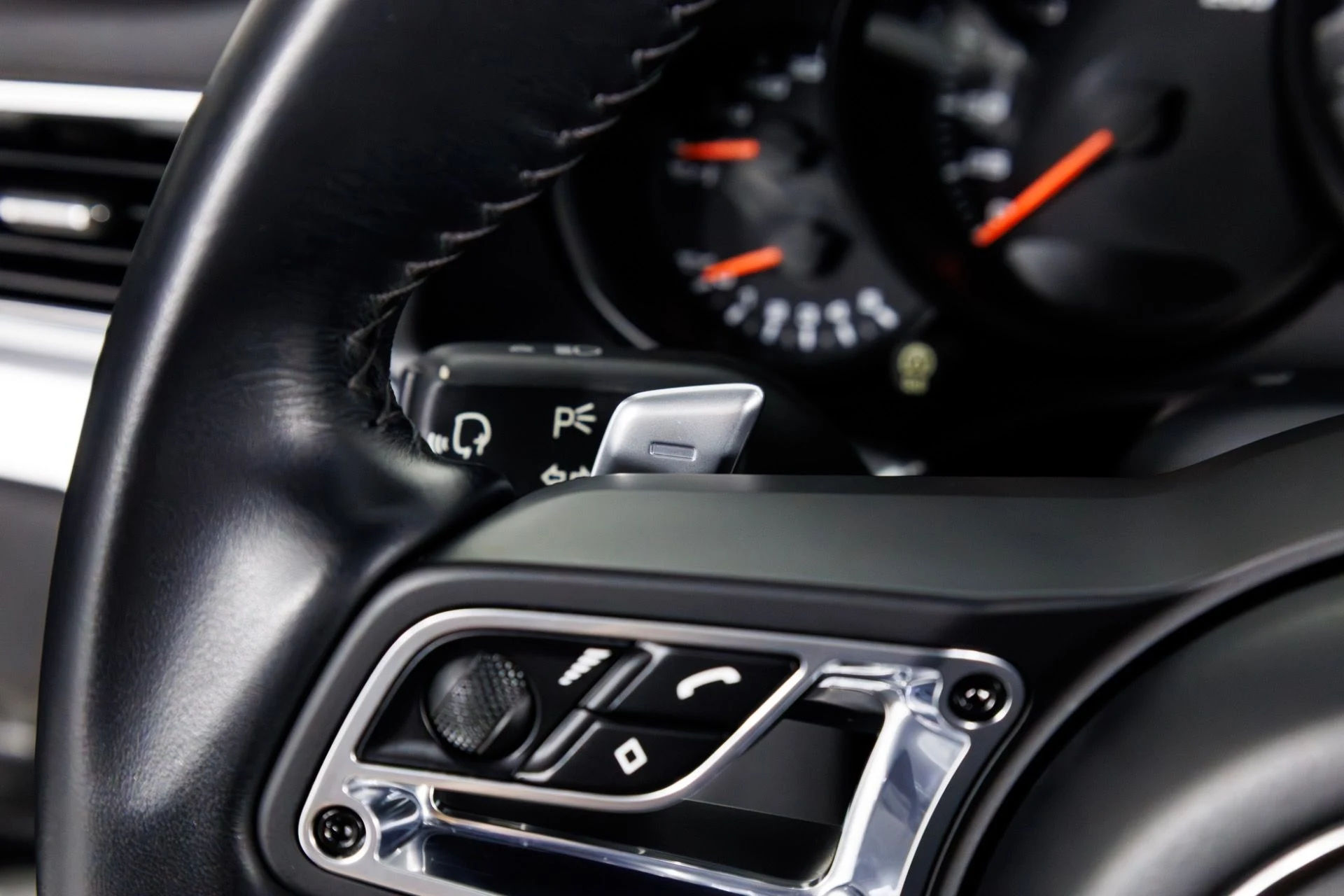 mph016_884095791_Used_2017_Porsche_911_Carrera_S_1769117479_17b49e9a96