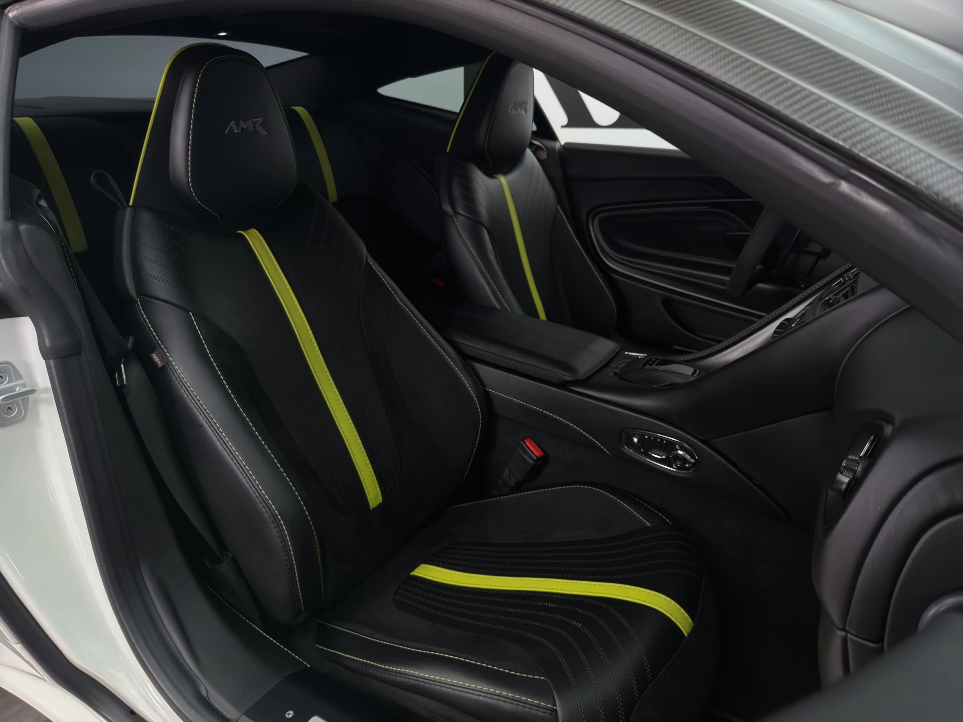 mph016_887692744_RPA_3750_interior_004_48478ad13c