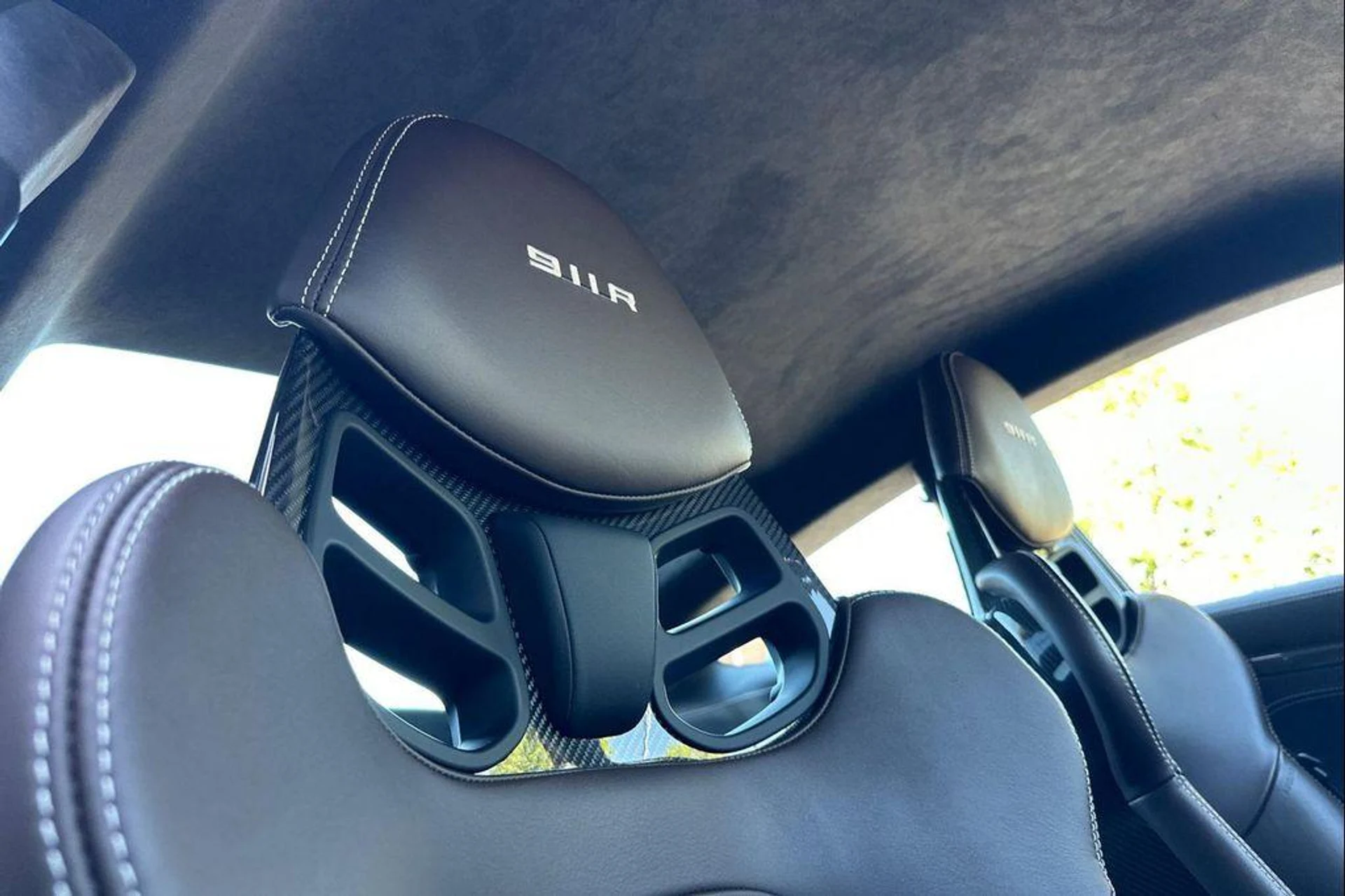 mph016_887952428_x_Rm_Ab2_A_Yc1c_NN_83_Ee_h_Wx_D9_KQ_4_9dd5e531eb