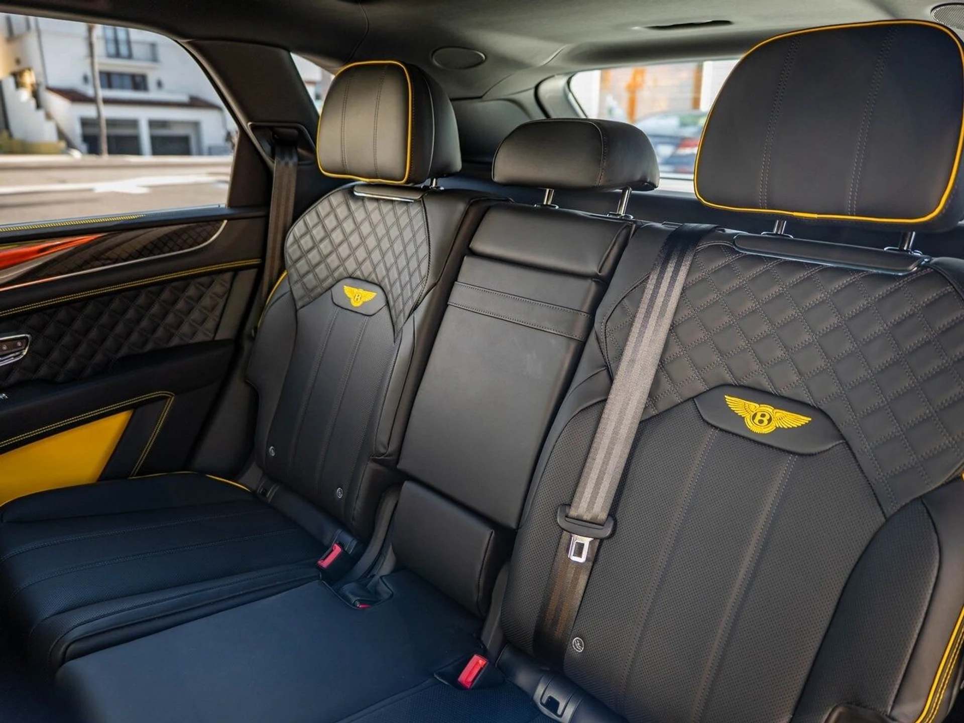 mph016_891283408_98b4216a0aff162d97f764892e0b6652x_5e4db21f83