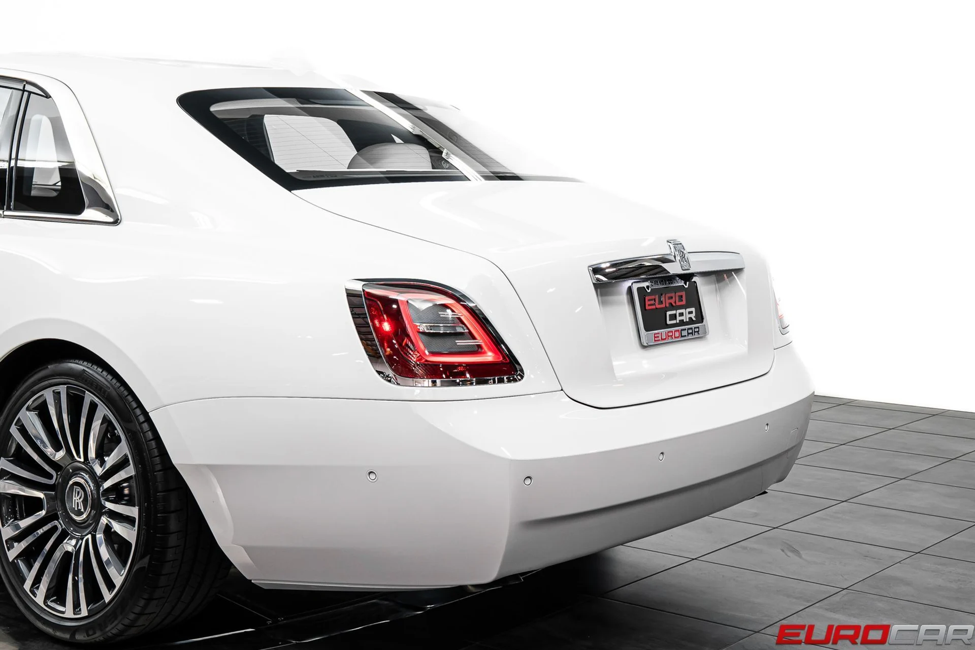 mph016_893885093_5d18ed4e_2a8b_40dc_af82_3d7c63018417_96b2f00d16