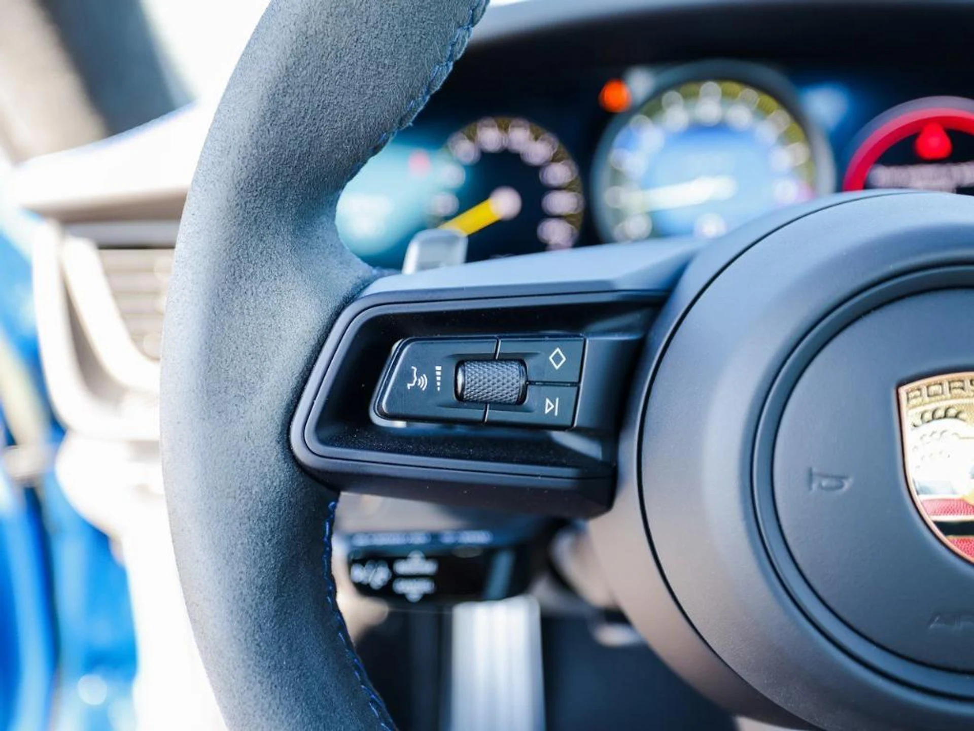 mph016_902564783_C1e_Qc_Mxb_Tq_E8mgd_NP_4e_Ev_Uhxr_E_8a195912ee