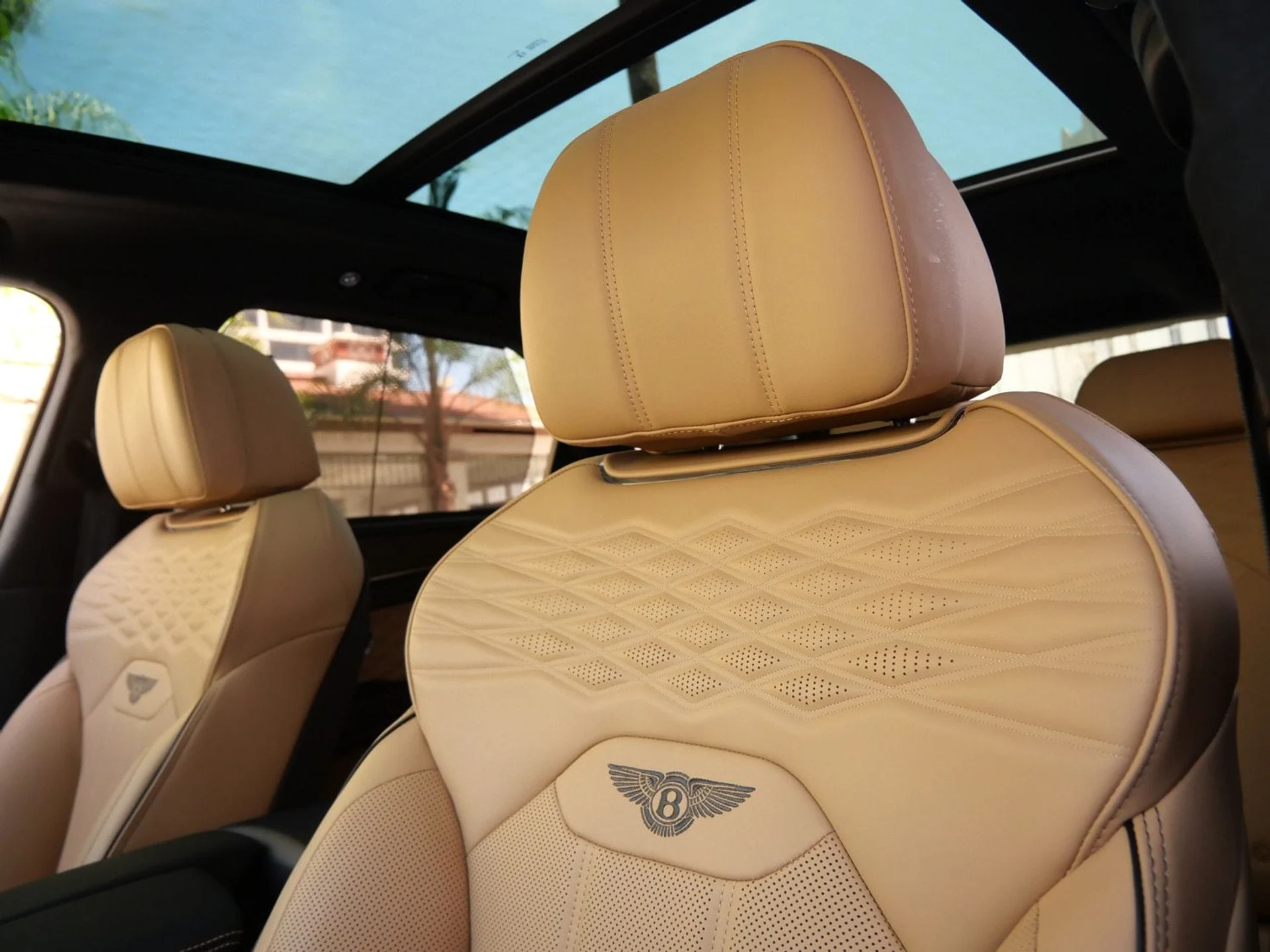 mph016_914514610_977bbeaab9c39eaaacb368284f720308x_030746fa47