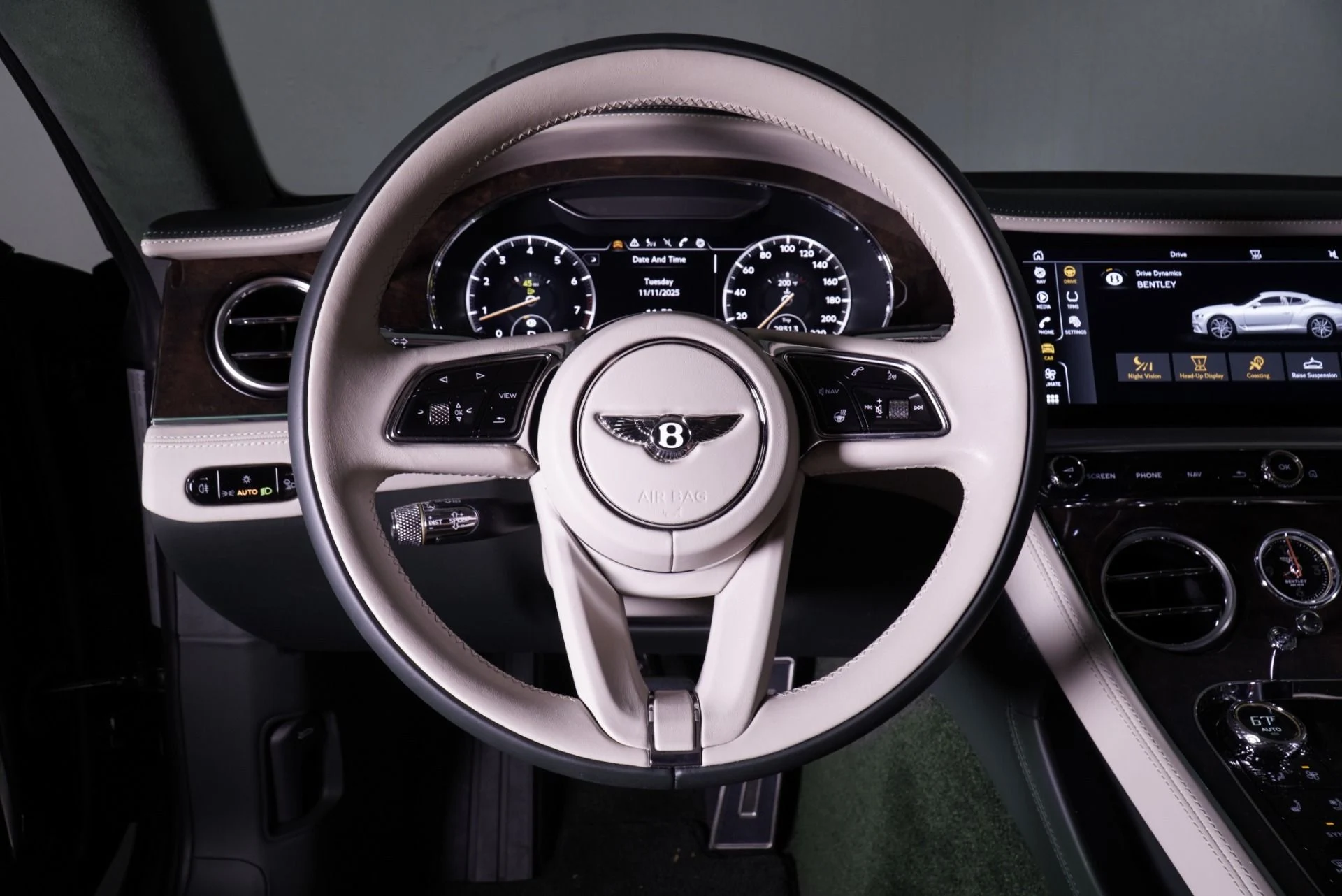 mph016_91525450_Used_2023_Bentley_Continental_GT_Azure_1763049852_d5befcf9ff