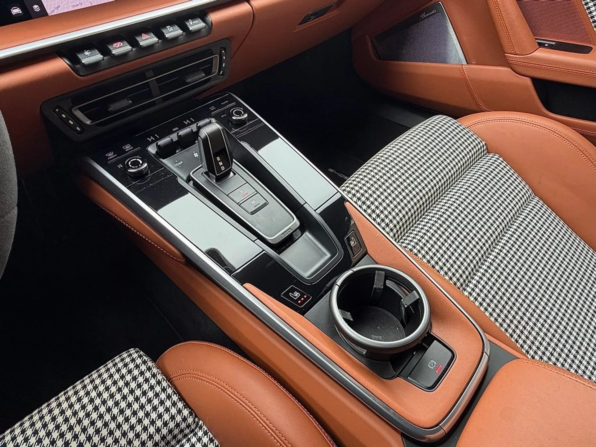 mph016_918633596_8327fed3857d7fe308256a603fd71329x_d05cd5afdb