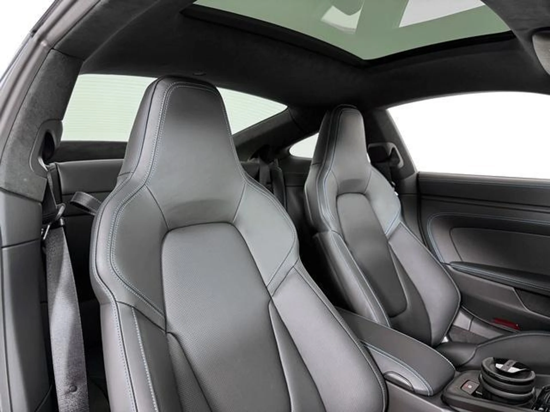 mph016_919825137_y_TD_Jdr_J_Yi_Yf_L5_Lxs8_Tn9r2zx_IDA_00940786fc