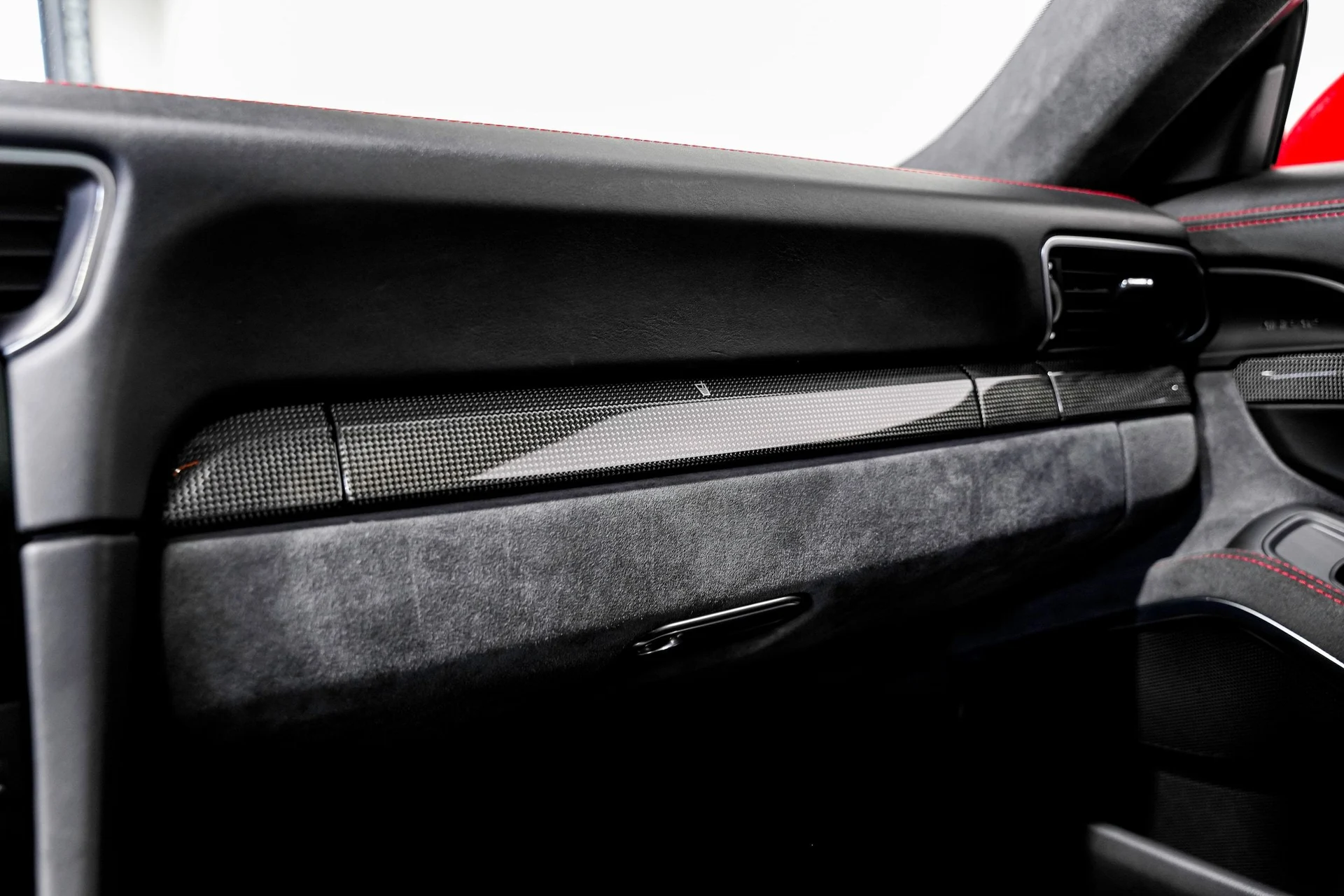 mph016_924698771_6dff6e4c258ae4efb33387759de7586cx_c1072d9c23