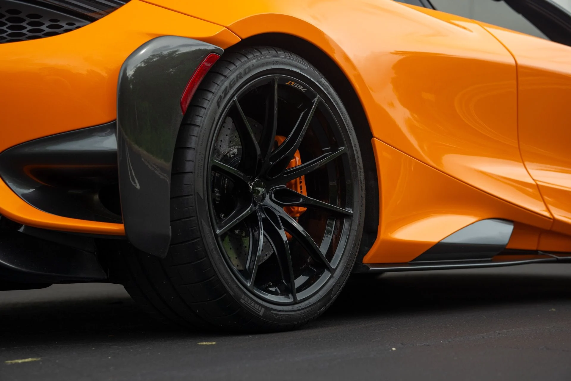 mph016_92492363_Used_2021_Mc_Laren_765_LT_1757087774_1869257284