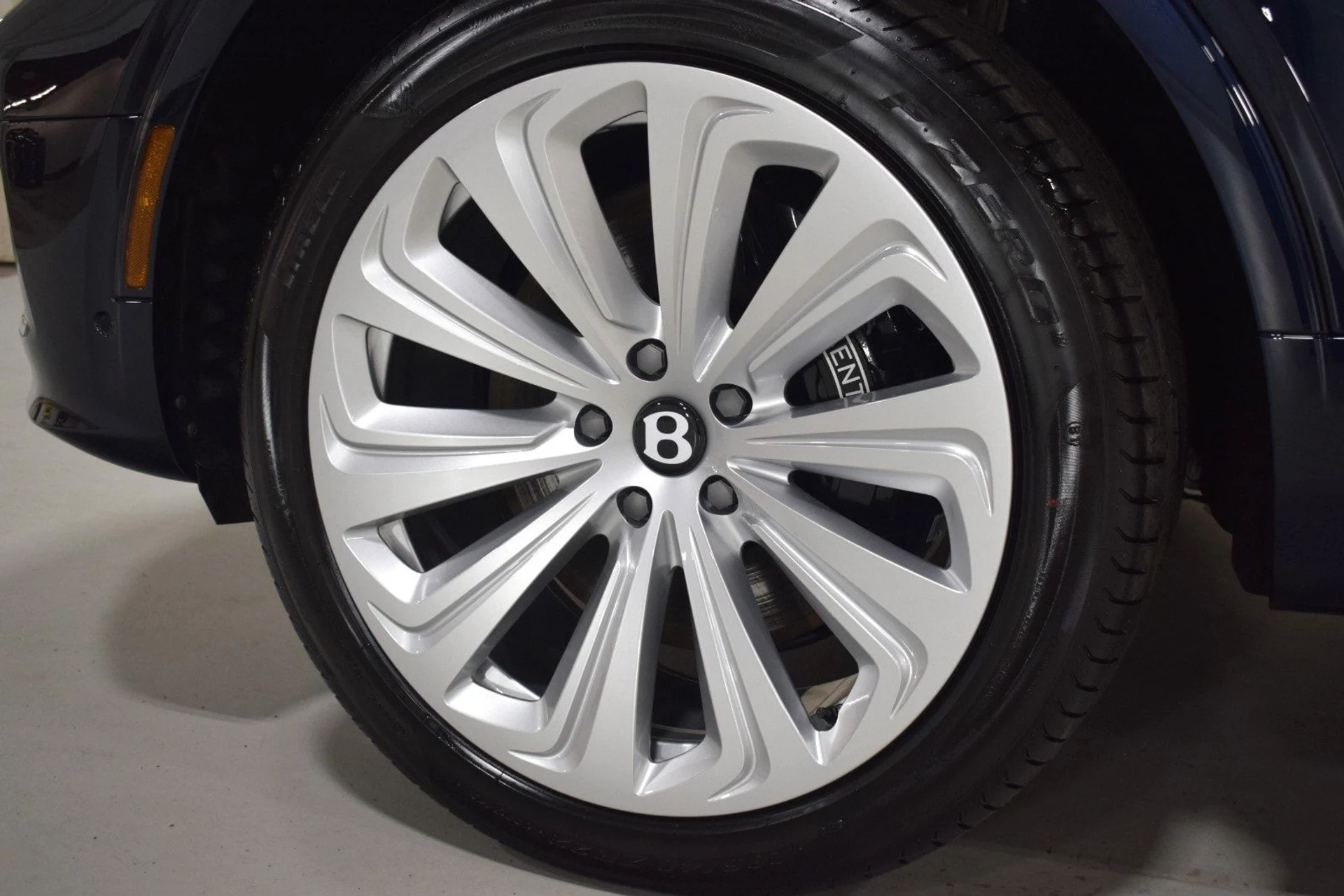 mph016_925962310_454bcfa90a47d8e003078fd9b98cb696x_27d1f1d3b9