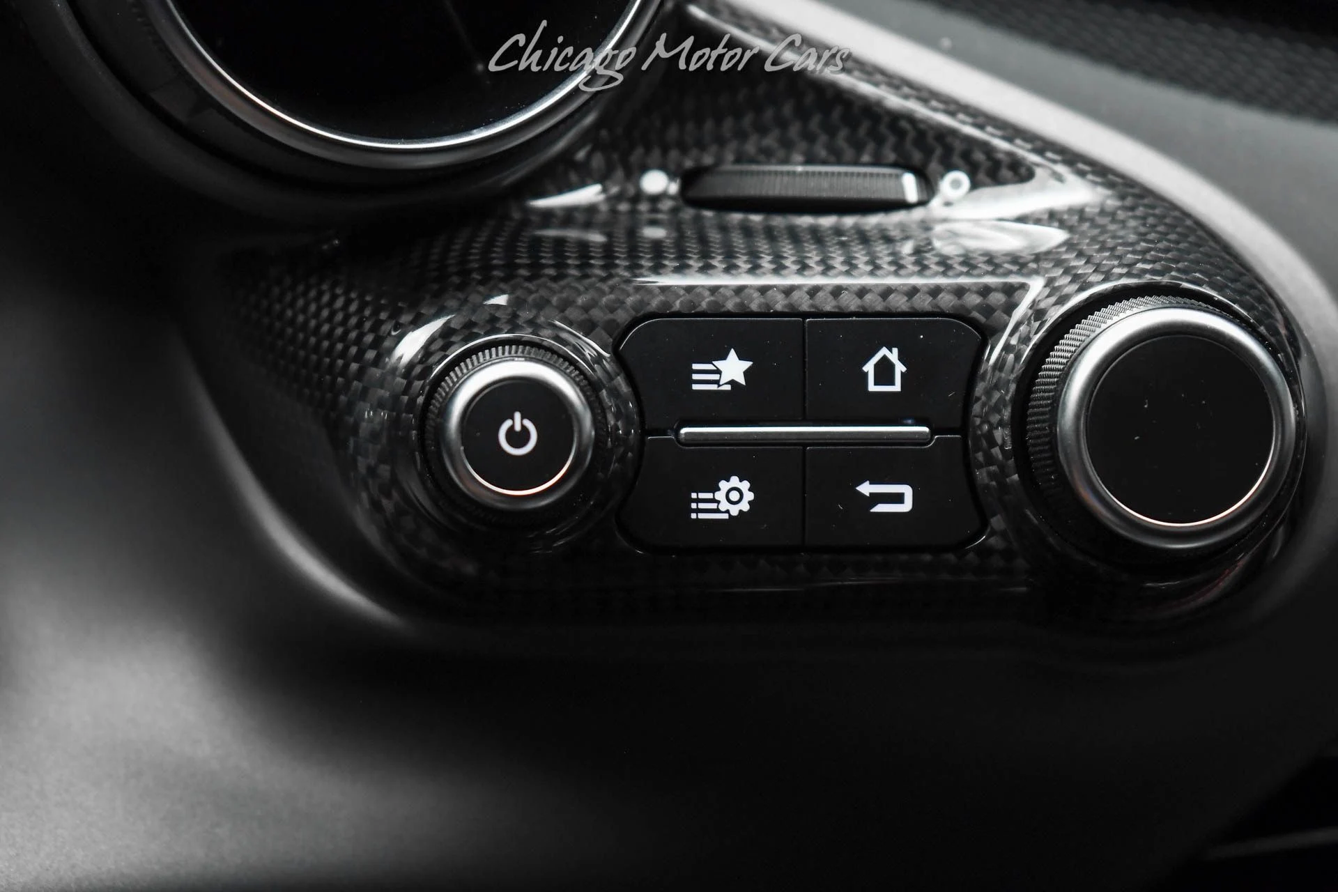 mph016_926094943_12549_p17_l_6d4cecf5bf