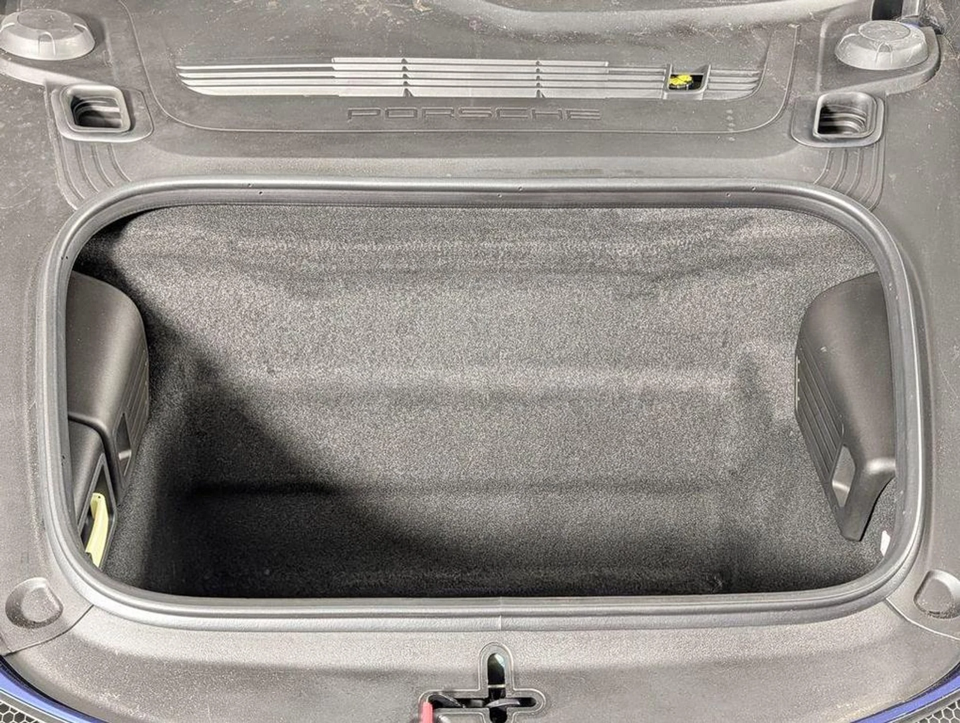 mph016_926695420_a_Ca_ZXI_3_Gn_Jl_USF_8v_DVI_qwa0_Zm_E_e8491b60ff