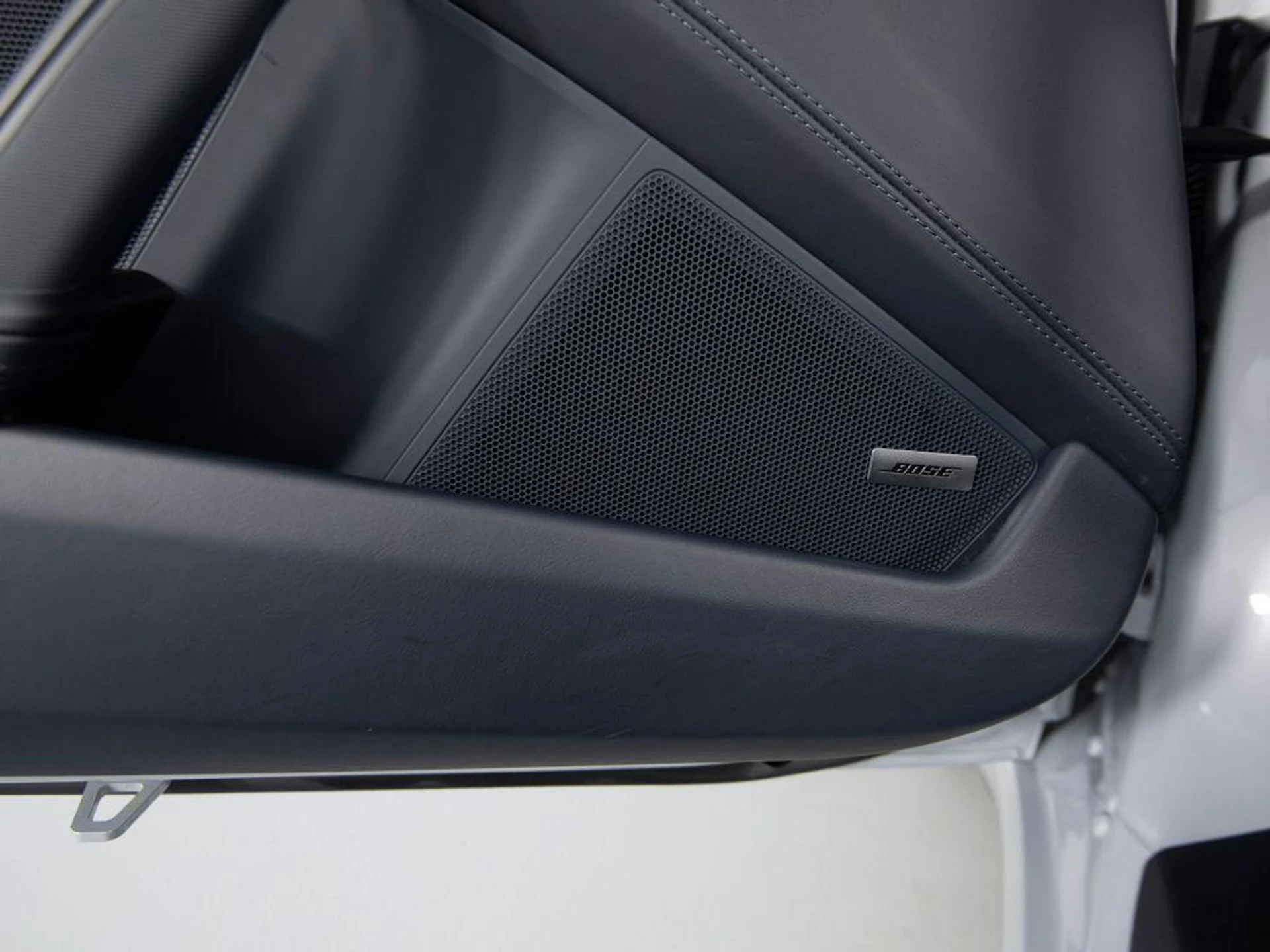 mph016_928426155_x_U_Xp7_AP_3c_RI_5_Vdc2_J_r_Obs_Jtn2_Y_91aaf7446a