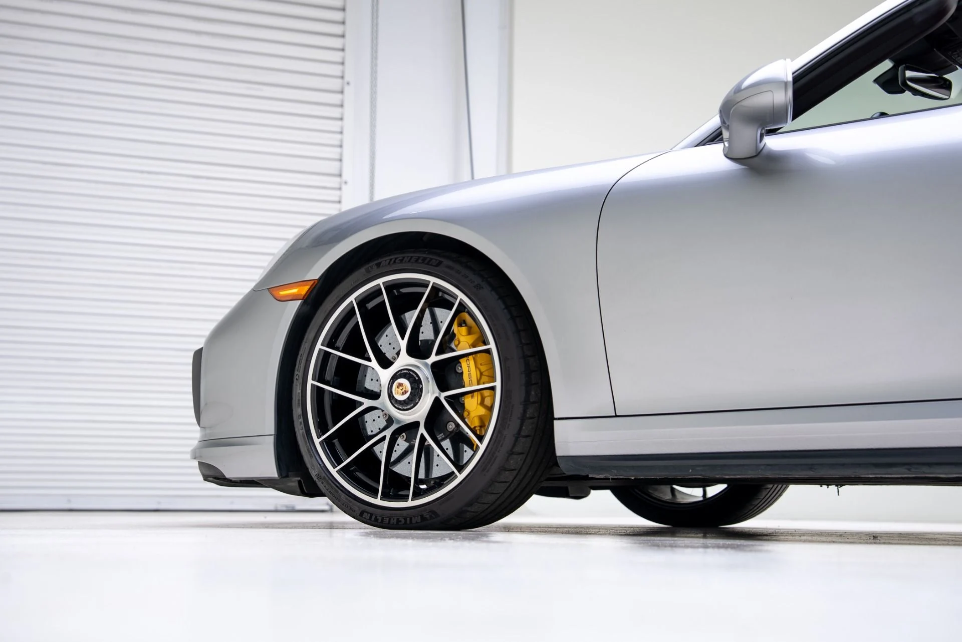 mph016_929701872_Used_2018_Porsche_911_Turbo_S_1769029746_4cfe44f9ce