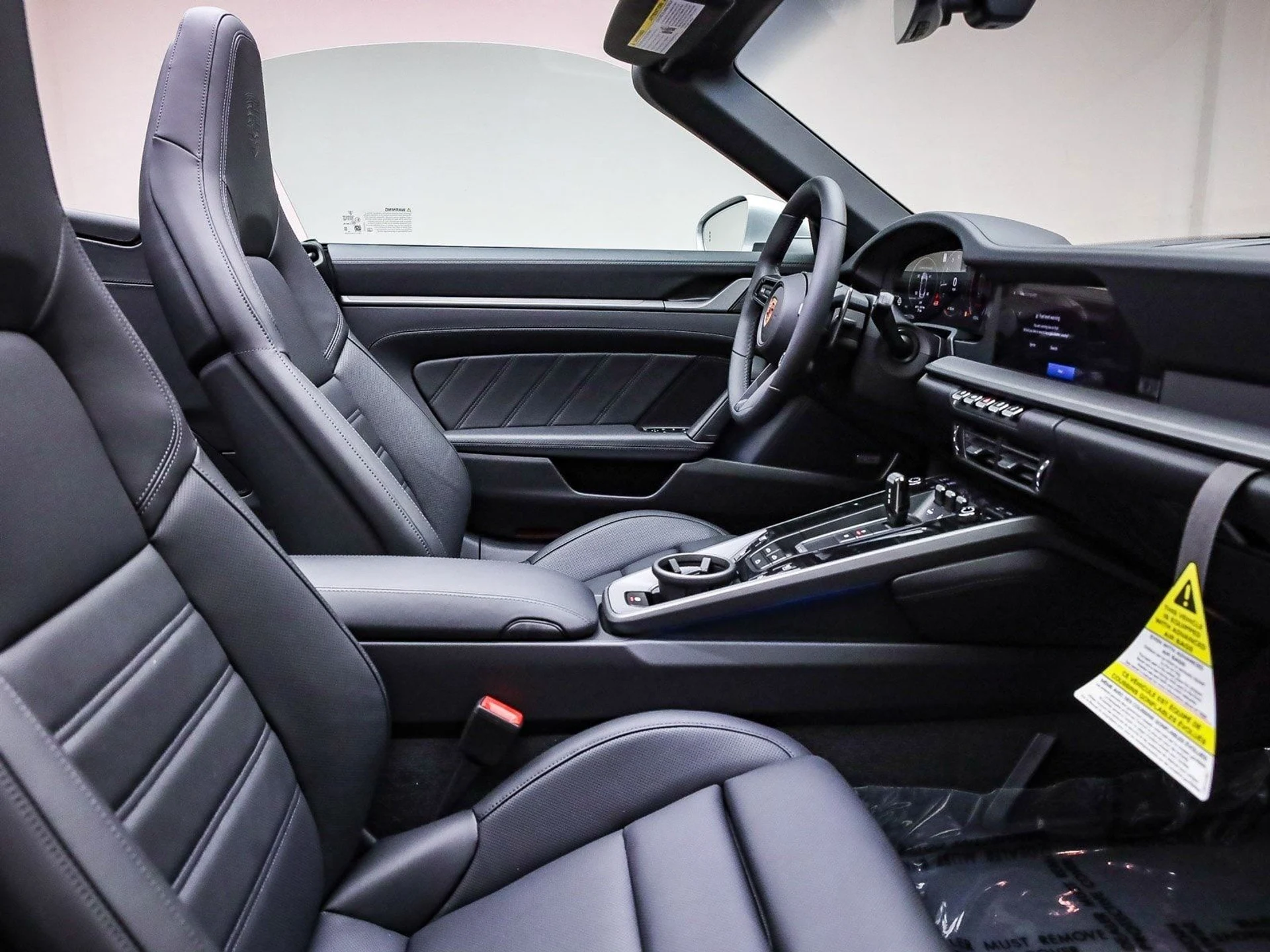 mph016_933639172_2cda062d8ac42ebec596ff344d84cbaax_520d8f3011