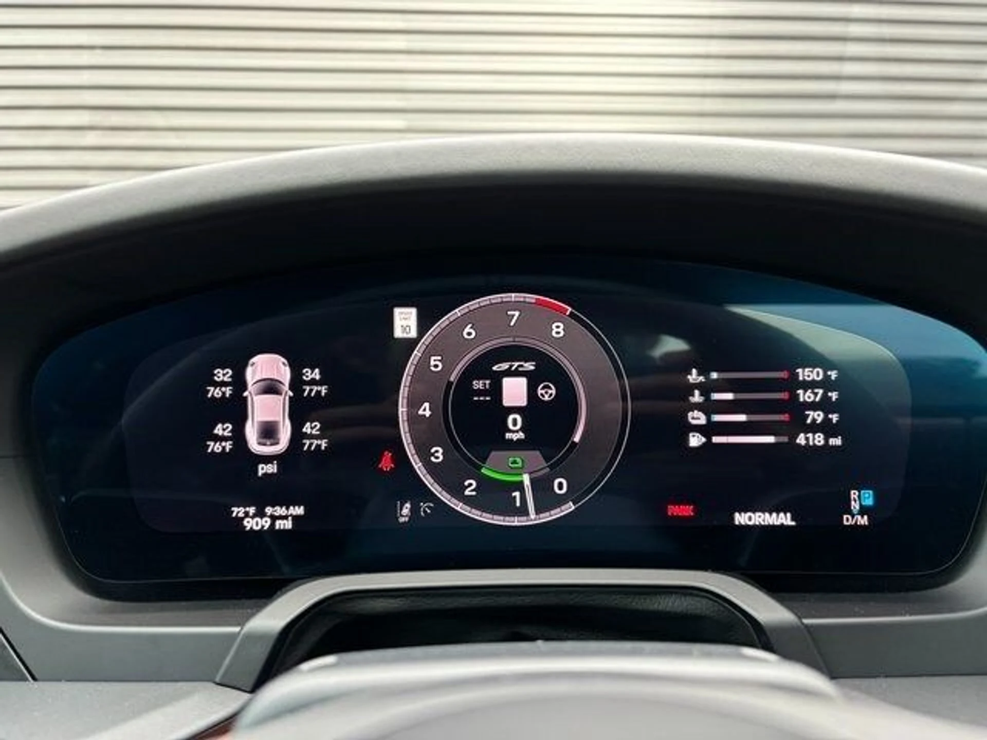 mph016_935940591_7d2389fe4d8fb6a5089458d5a078e239x_4b5930d5f7